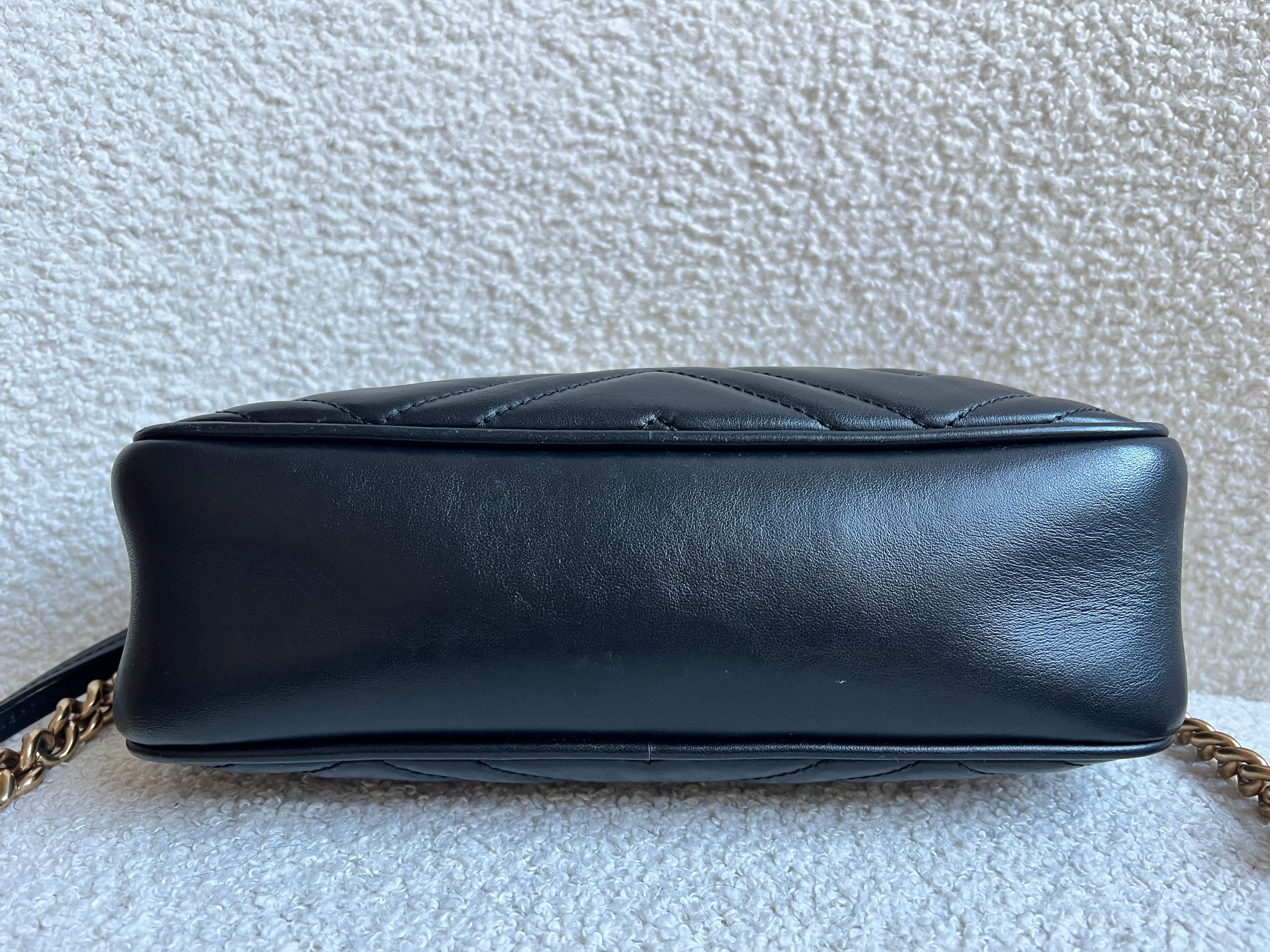 Gucci GG Black Marmont Small Shoulder Bag (RRP £1440)