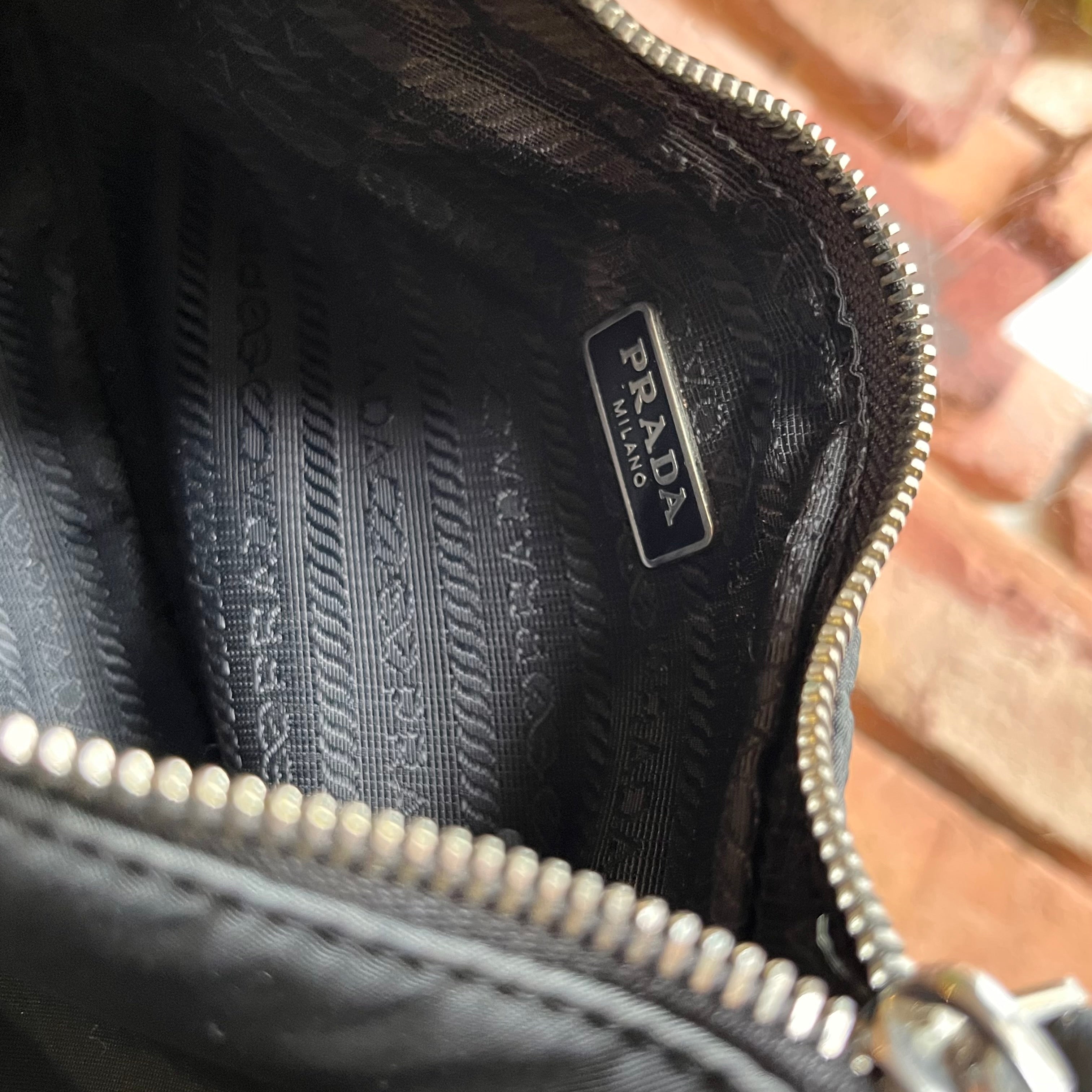 PRADA Re-Edition 2005 Black Nylon Crossbody
