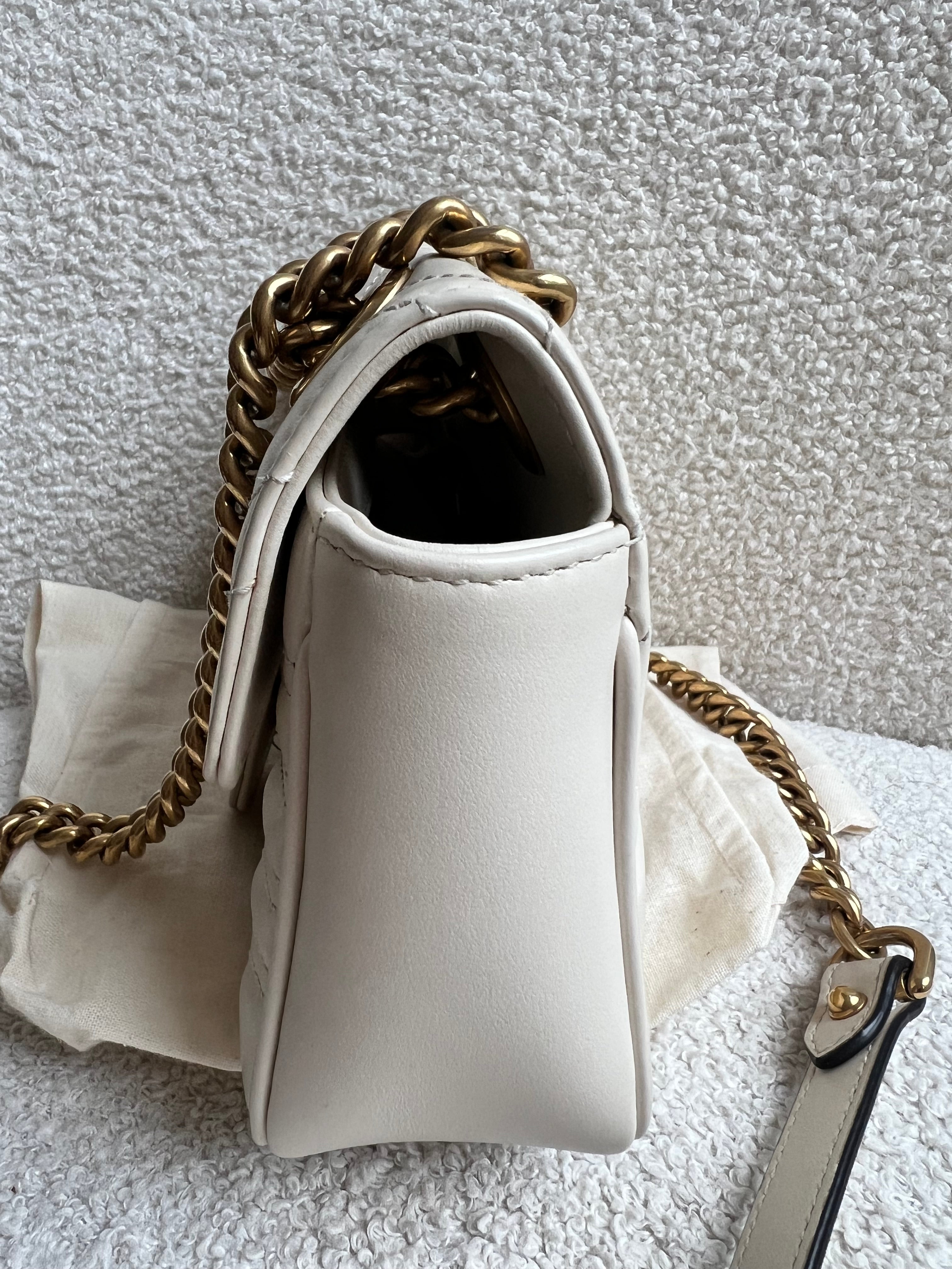 Gucci GG White Marmont Mini Shoulder Bag (RRP £1,890)