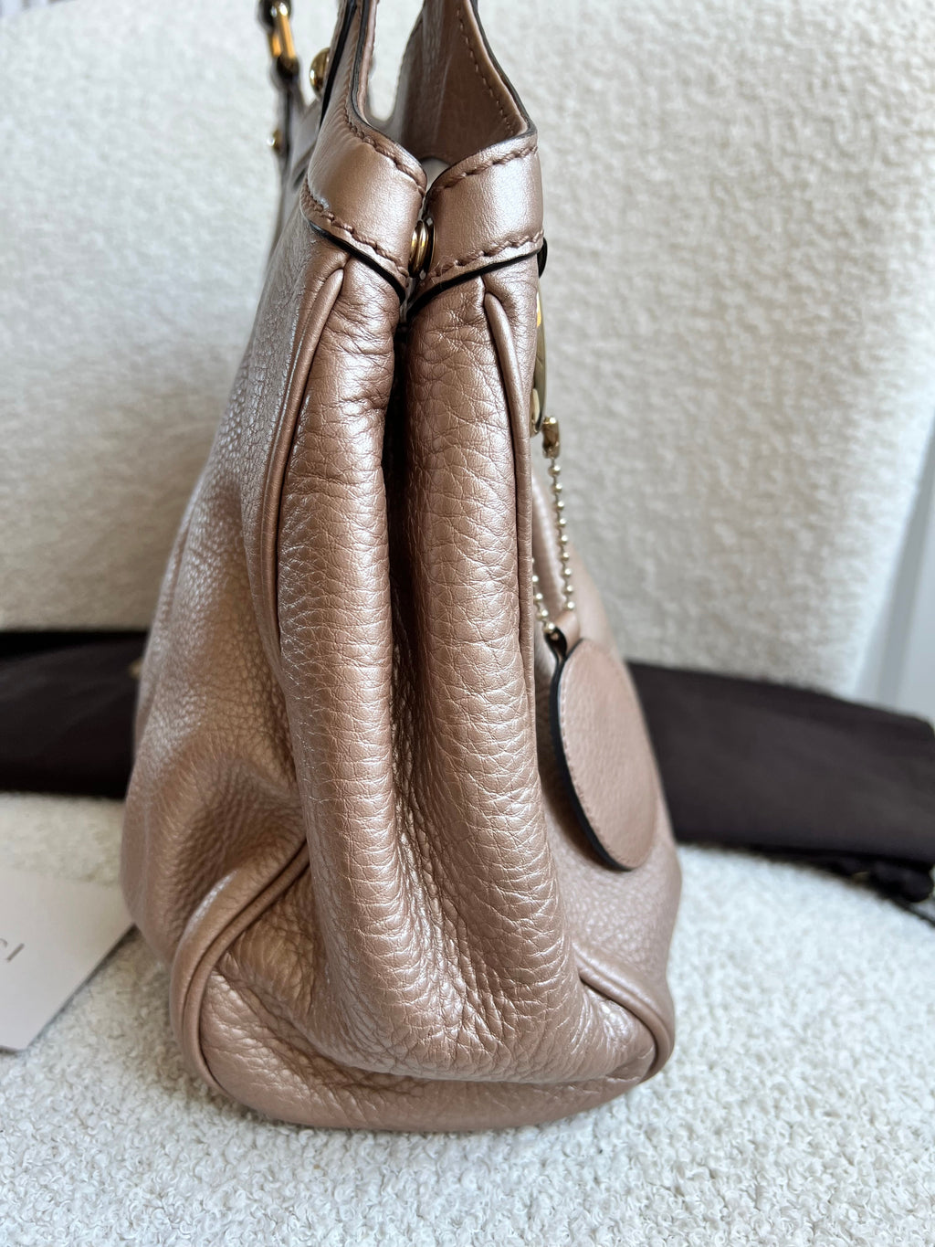Gucci Winter Rose Leather Medium Sukey Tote Bag