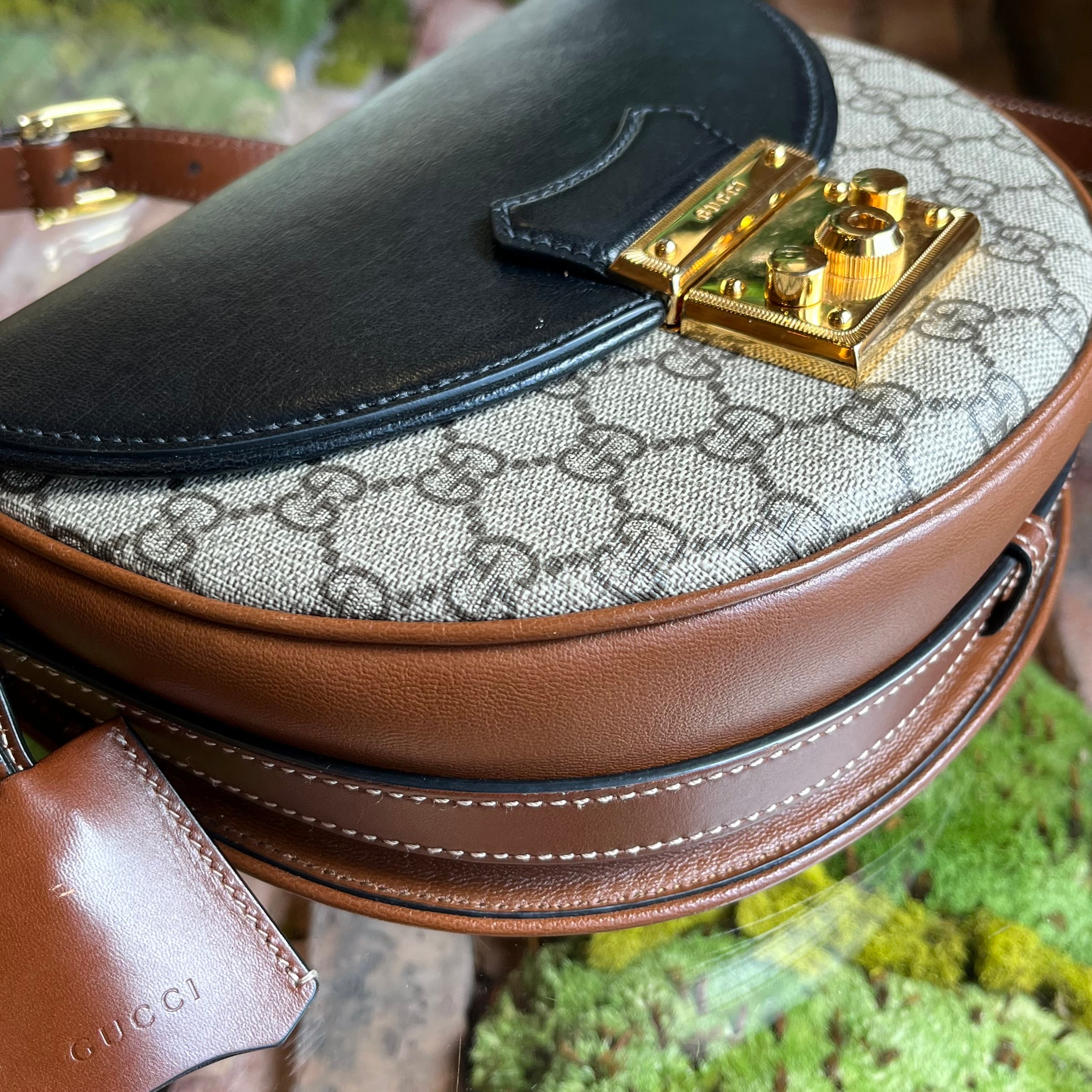 GUCCI Small Padlock GG Supreme Monogram Calfskin Messenger Shoulder Bag