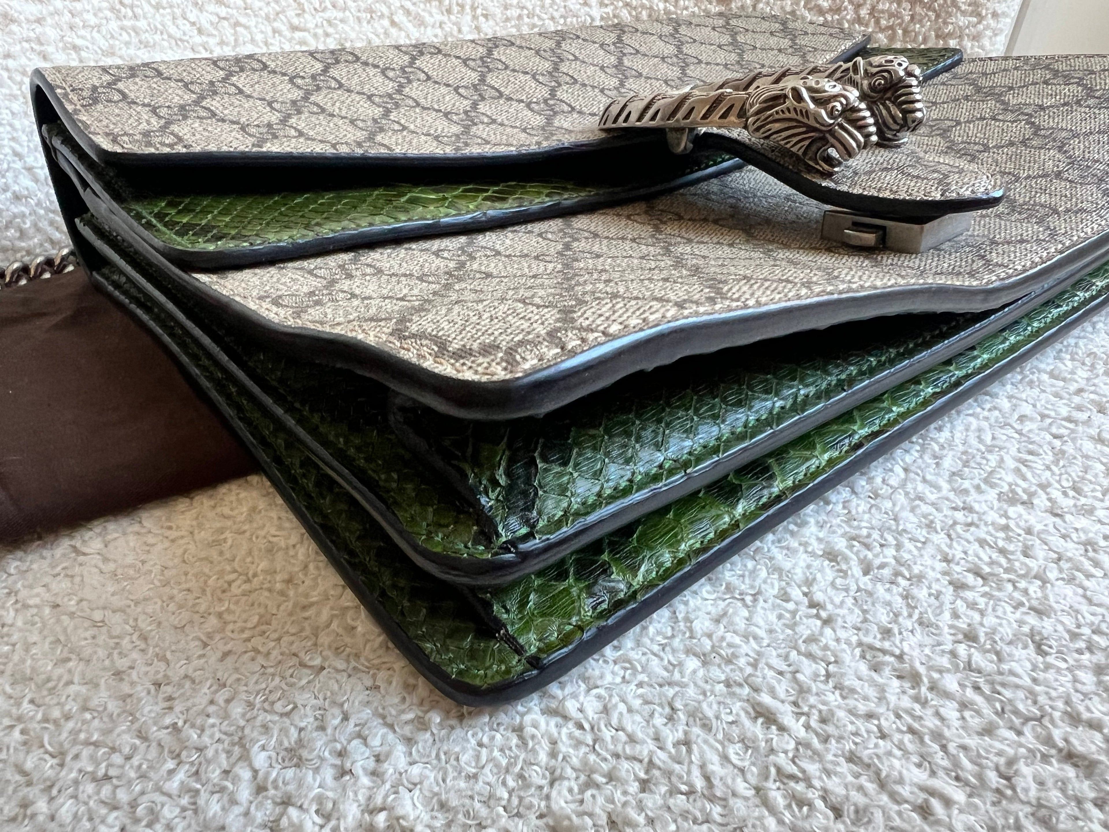 Gucci Dionysus GG Supreme Medium Shoulder Bag (RRP £2,450)