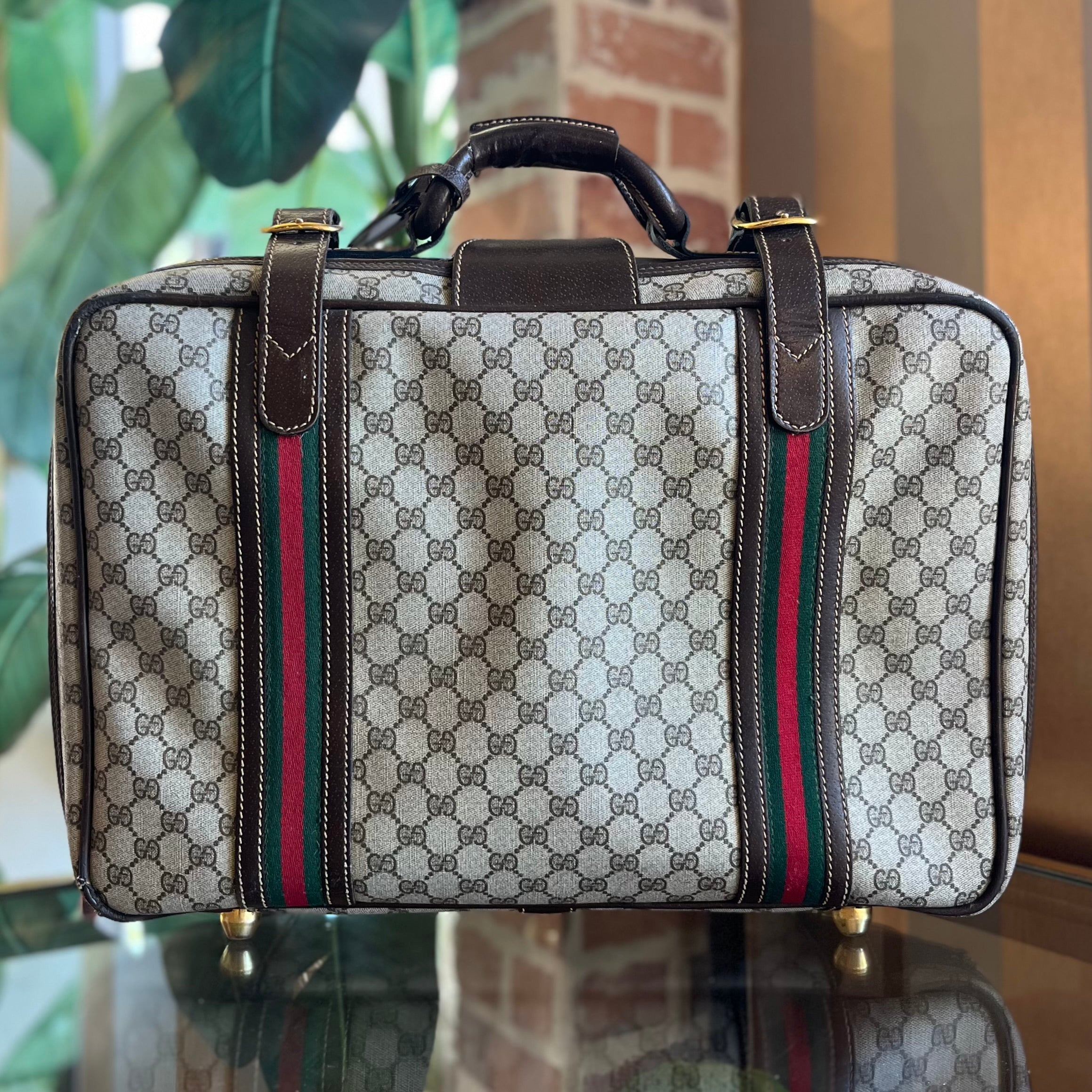 GUCCI Beige GG Supreme Canvas Vintage Suitcase