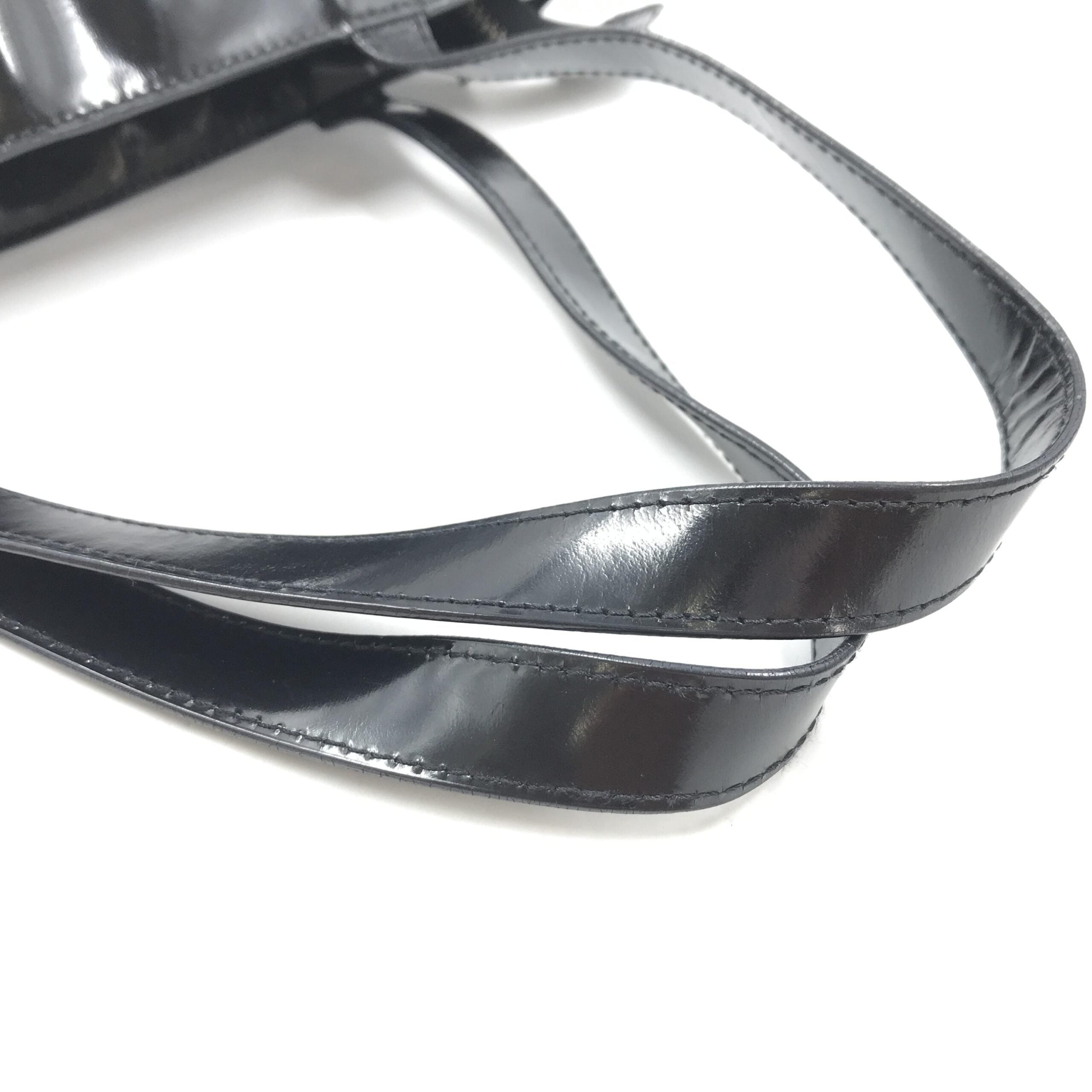 Chanel Black Patent Leather Women's Tote (Pre-Owned)