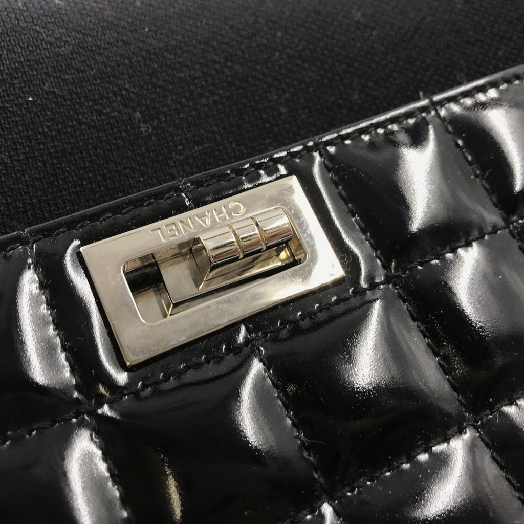 Chanel Chocolate Bar Patent Leather Shoulder Women's Bag (Pre-Owned)