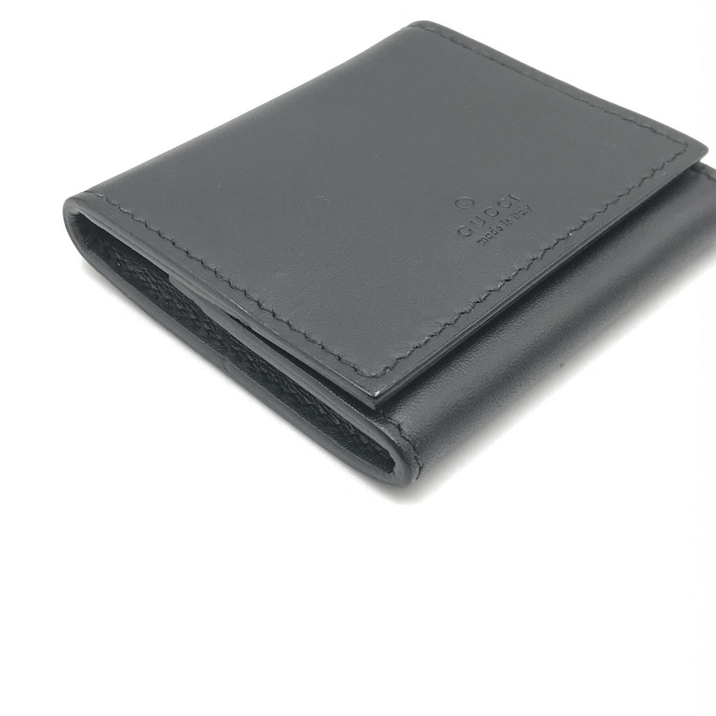 Gucci Compact Leather Wallet With Sleek Women's Design (Pre-Owned)