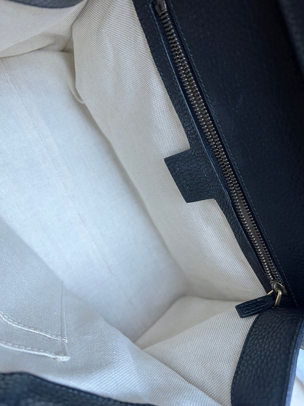 Gucci GG Black Medium Marmont Top Handle Bag