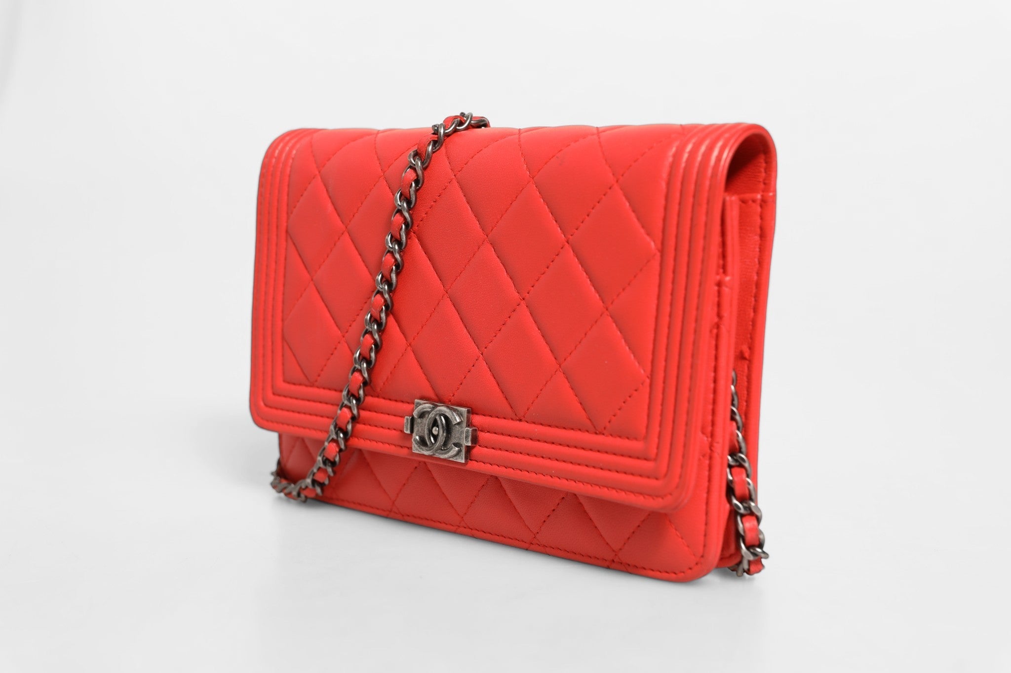 Chanel Chanel Boy Wallet on Chain Red Women's Lambskin (Pre-Owned)