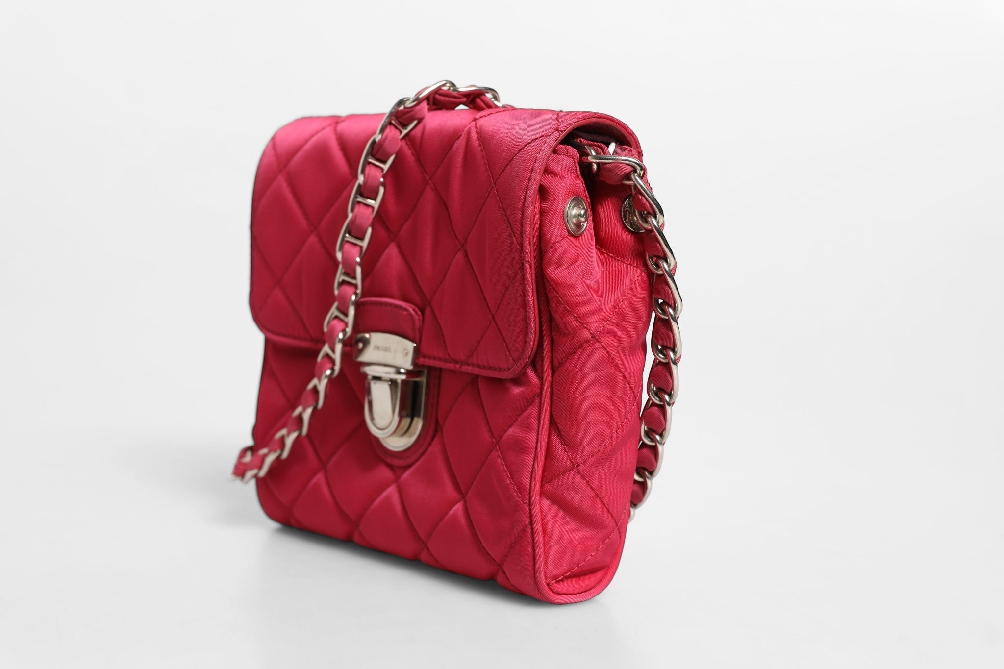 Prada Prada Pink Quilted Tessuto Impuntu Nylon Flap Crossbody Women's Bag (Pre-Owned)