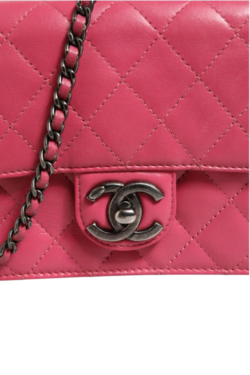 Chanel Pink Quilted Lambskin Leather Classic Square Mini Flap Women's Bag (Pre-Owned)