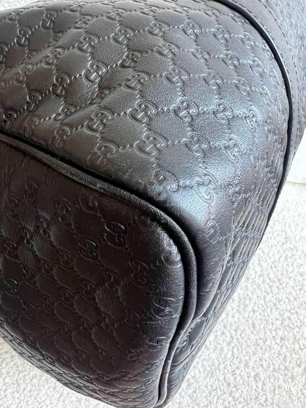 Gucci Black Guccissima Large Boston Joy (RRP £1250)