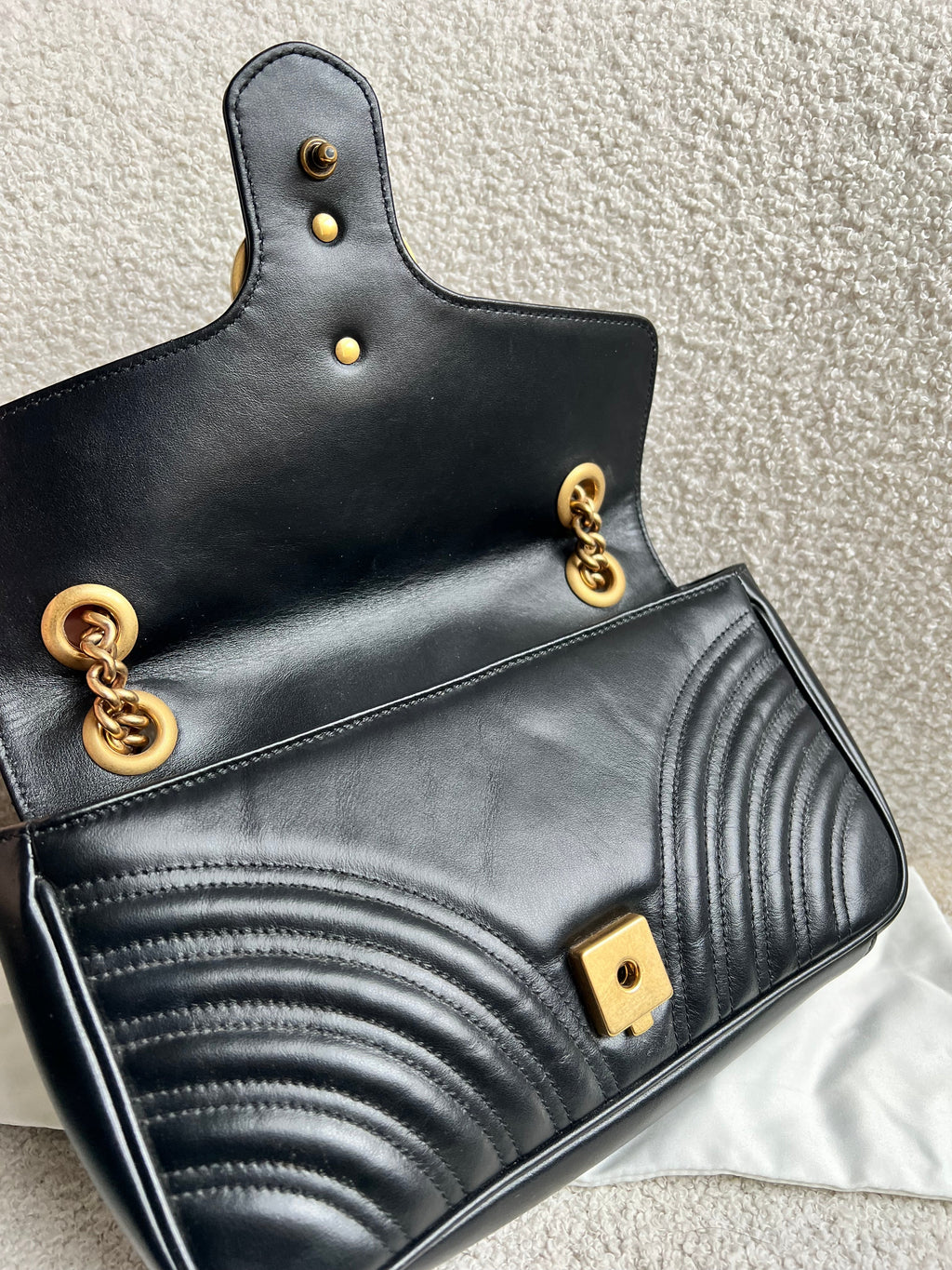 Gucci GG Black Marmont Small Shoulder Bag (RRP £2070)