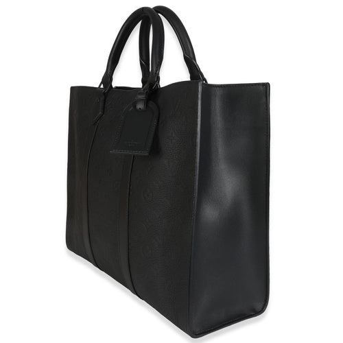 Black Monogram Embossed Taurillon Sac Plat 24H