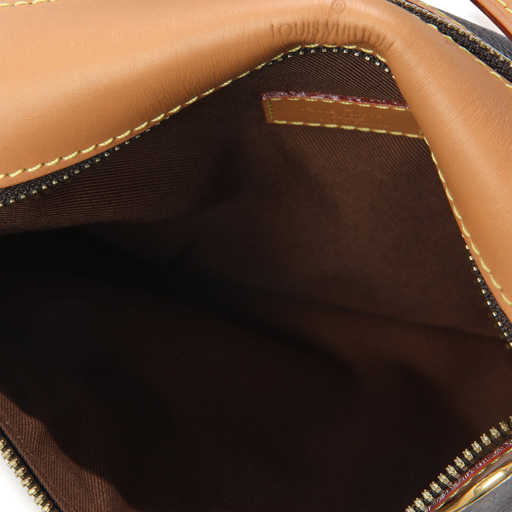 Monogram Canvas Legacy Saumur Messenger PM