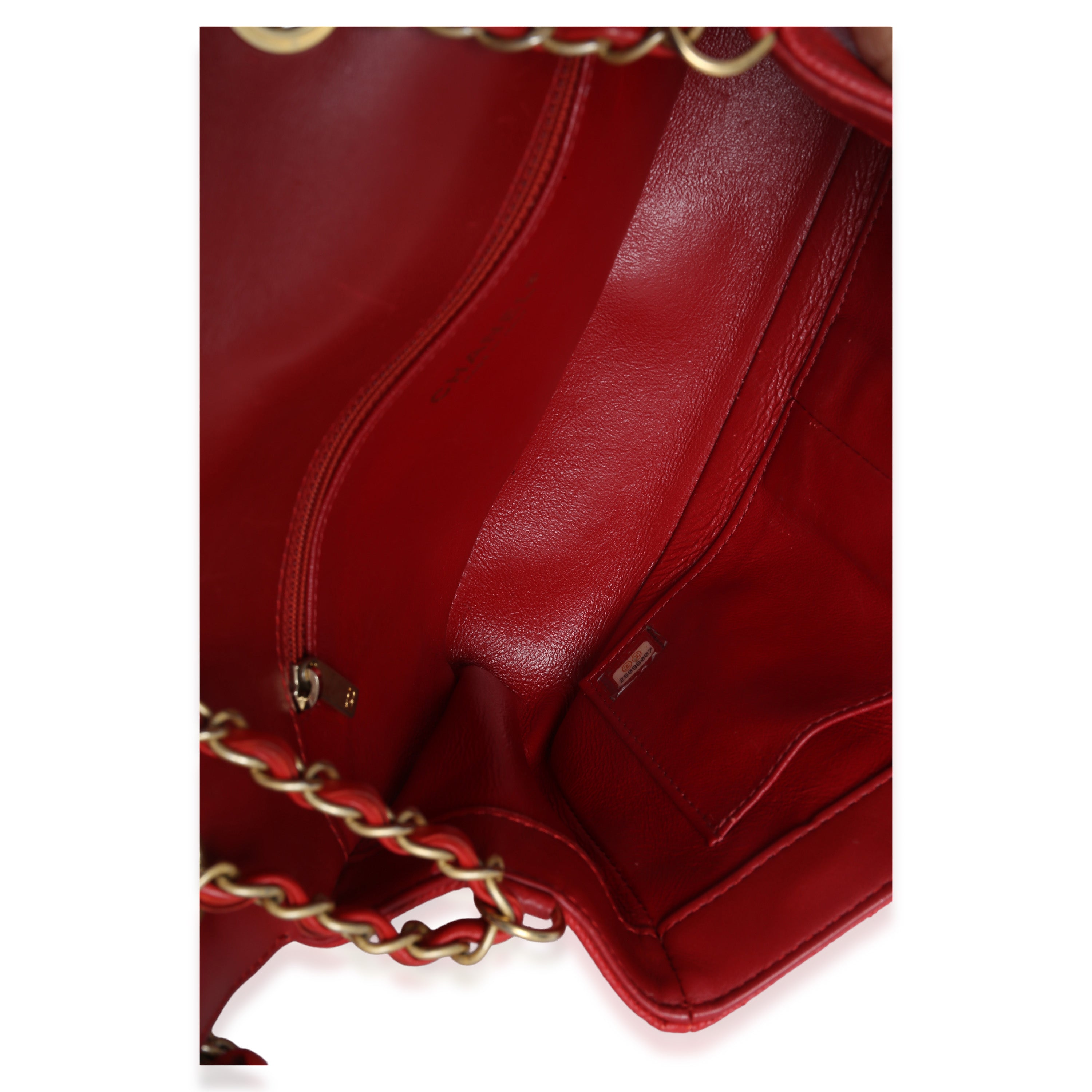 Red Quilted Caviar Medium Filigree Flap Handbag