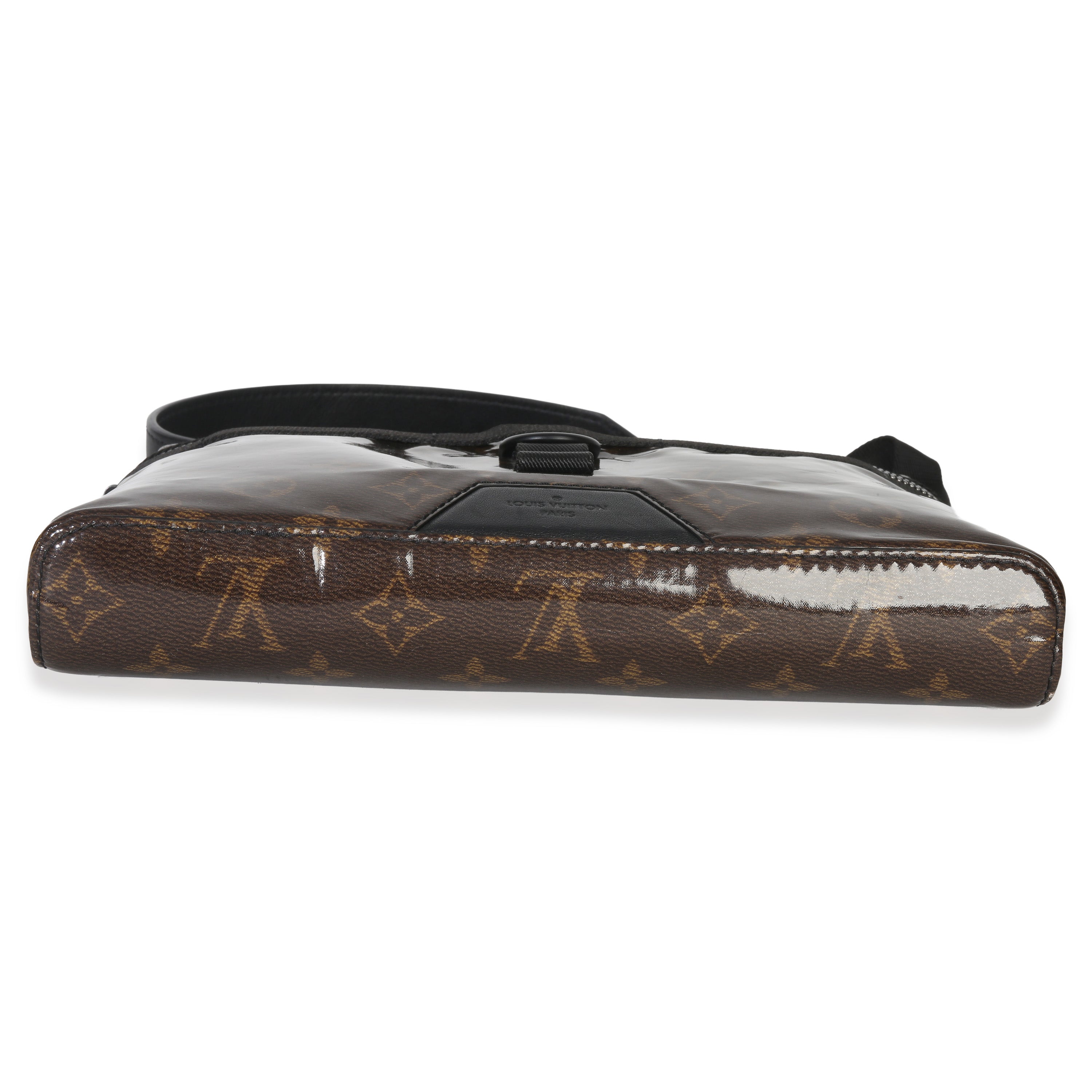 Monogram Glaze Canvas Messenger Bag PM
