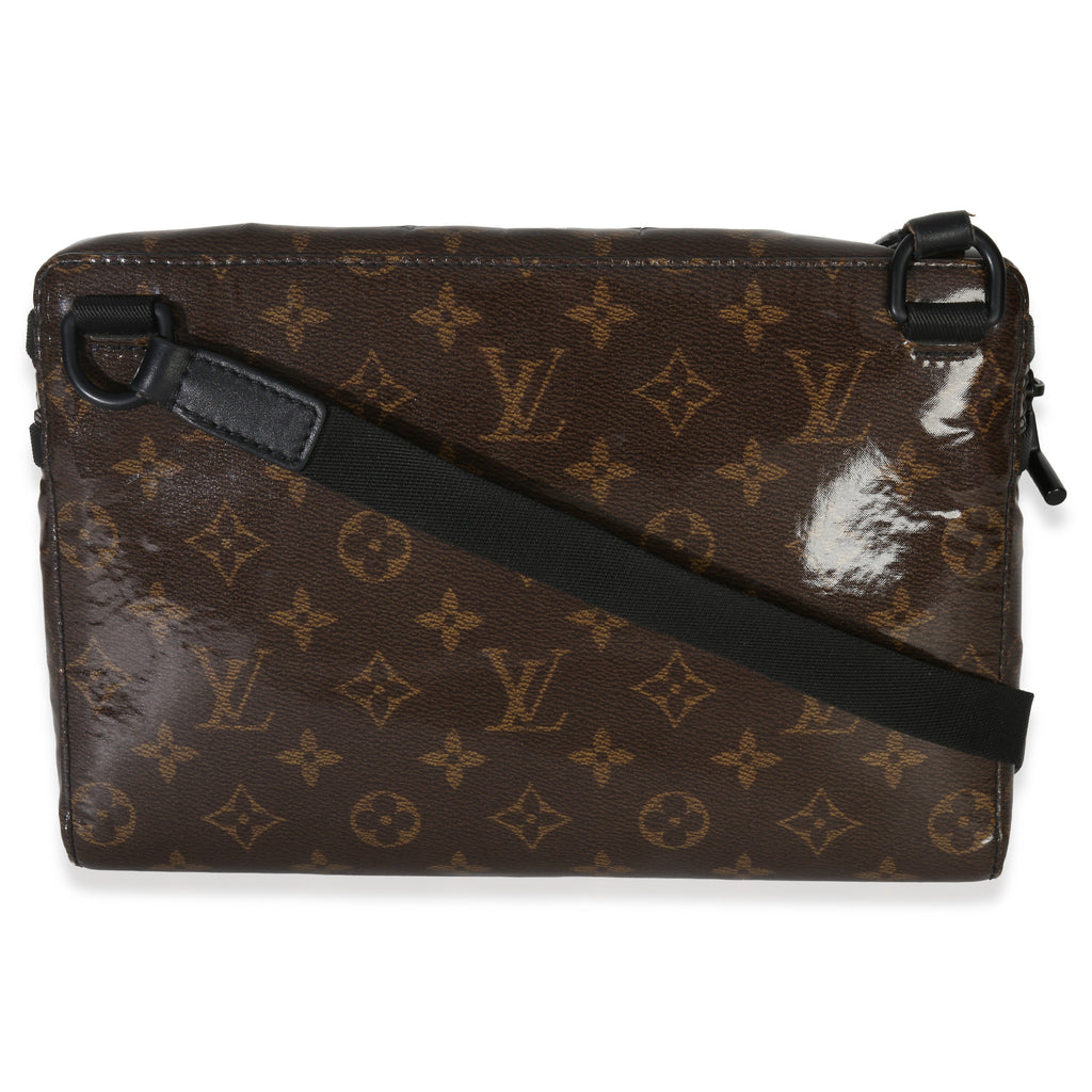 Monogram Glaze Canvas Messenger Bag PM