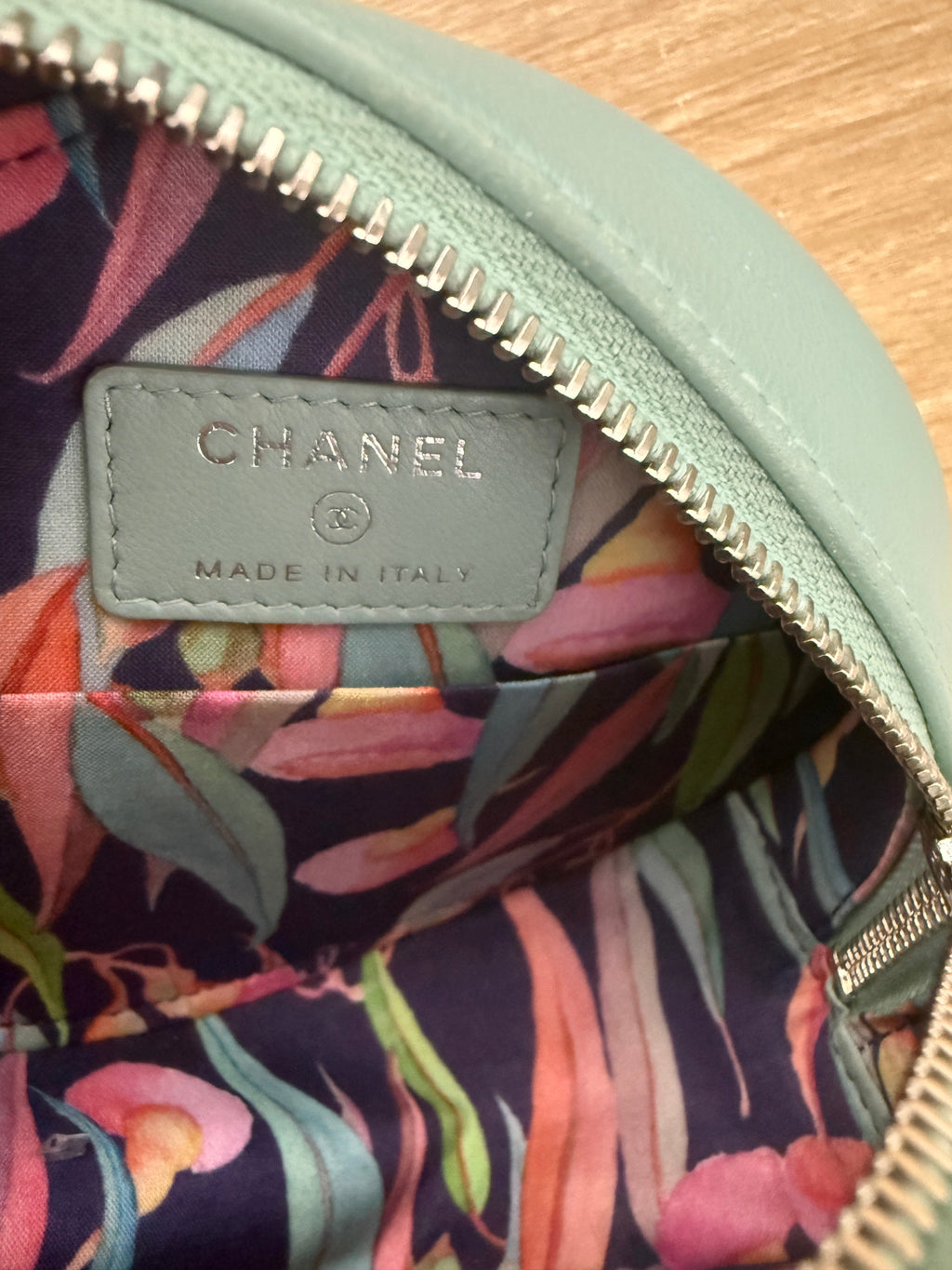 Teal Ultimate Stitch Lambskin Round Clutch On Chain