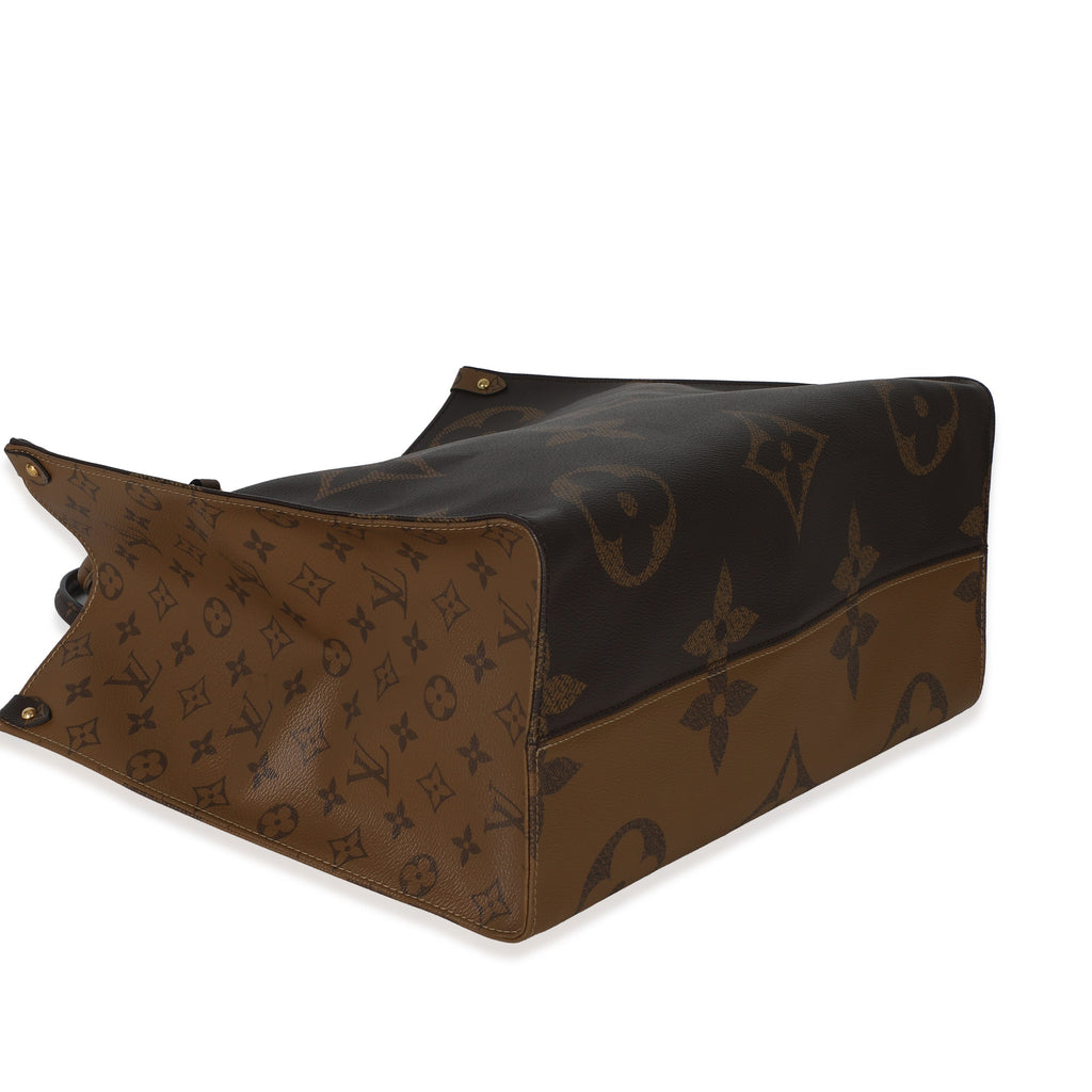 Reverse Monogram Canvas Onthego GM