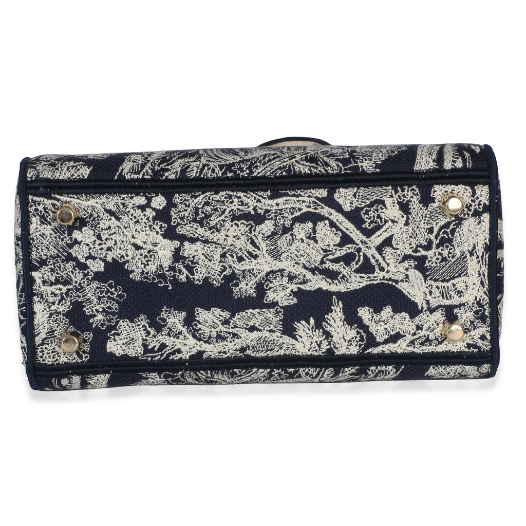 Navy Canvas Toile De Jouy Embroidered Medium Lady D-Lite