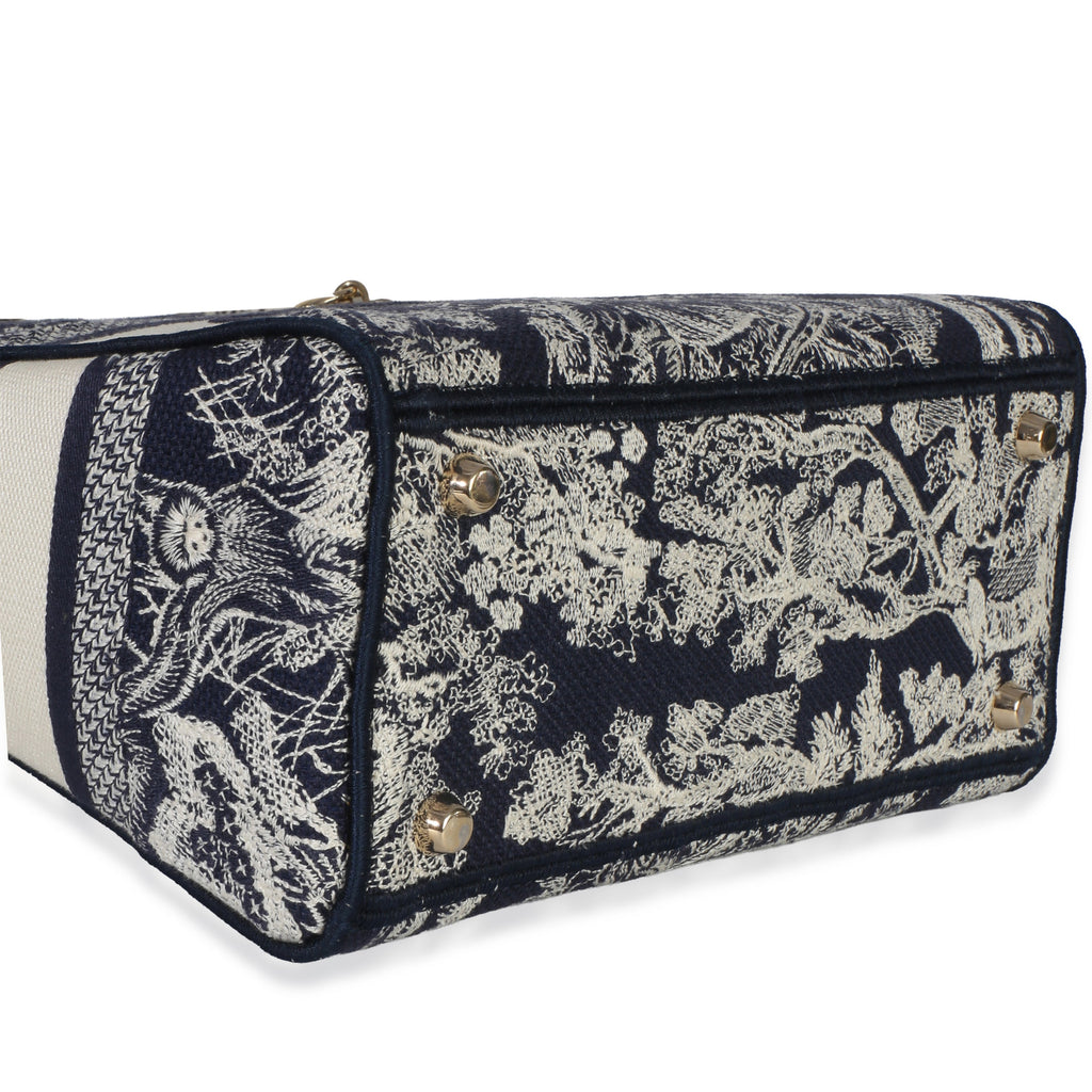 Navy Canvas Toile De Jouy Embroidered Medium Lady D-Lite