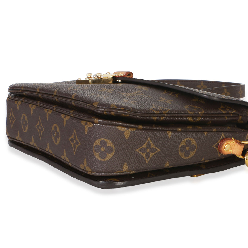 Monogram Canvas Pochette Metis