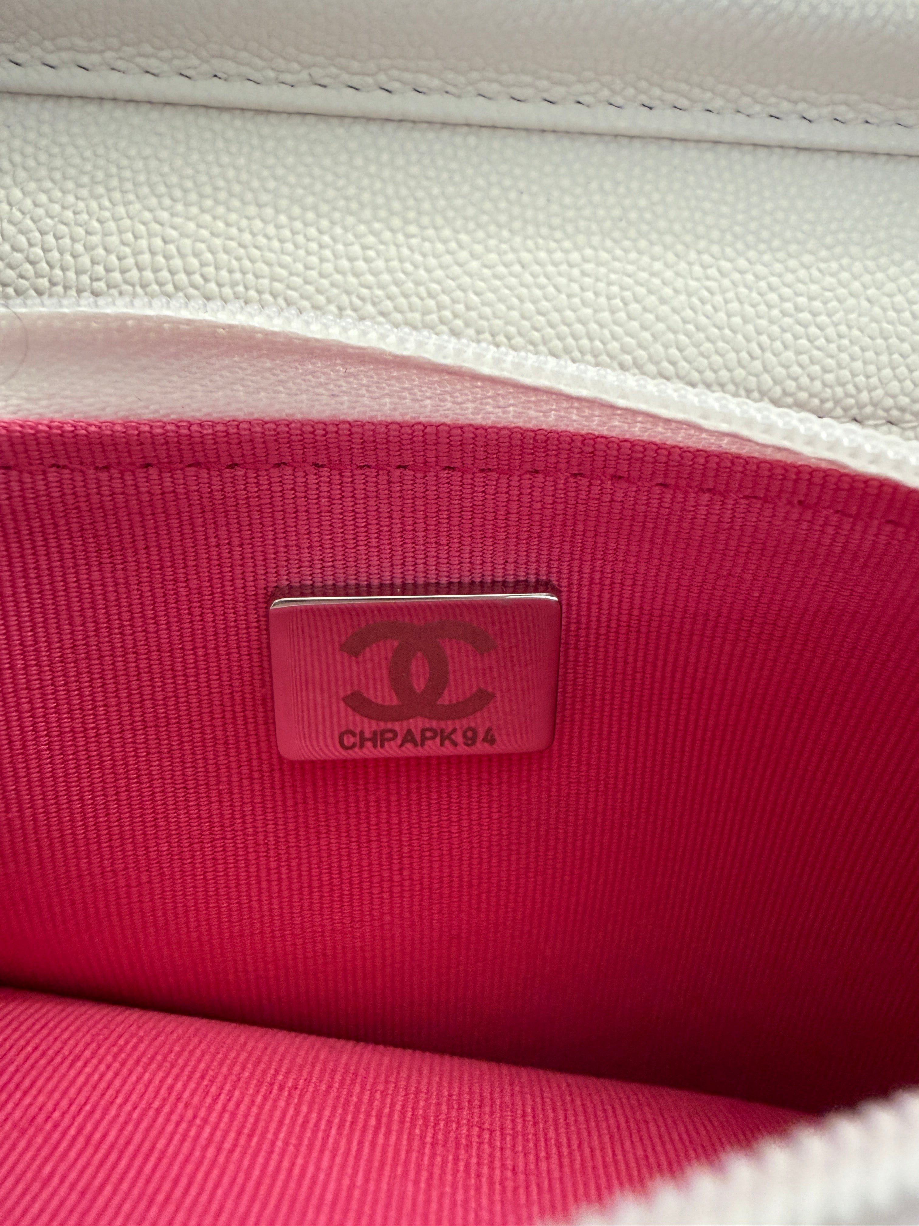 White Pink Quilted Caviar Woven CC Wallet On Chain