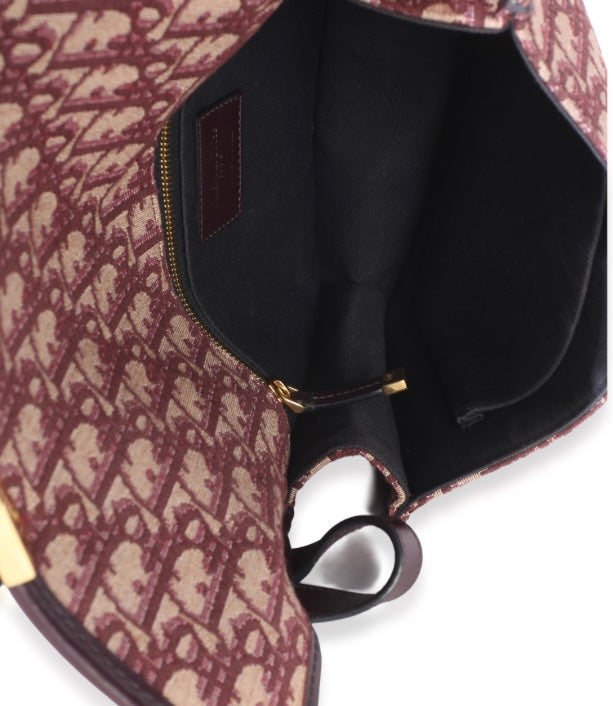 Burgundy Oblique 30 Montaigne Flap