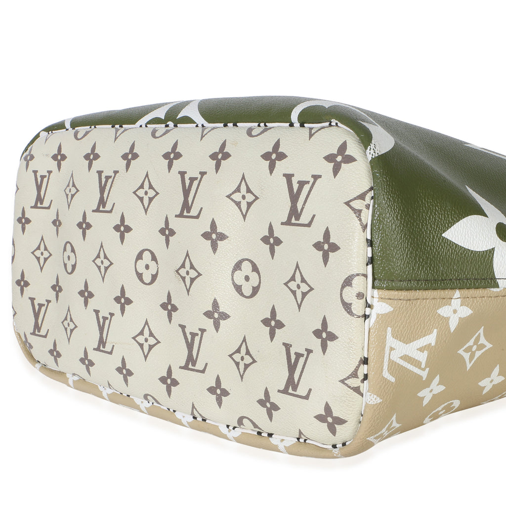 Kaki Monogram Giant Neverfull MM