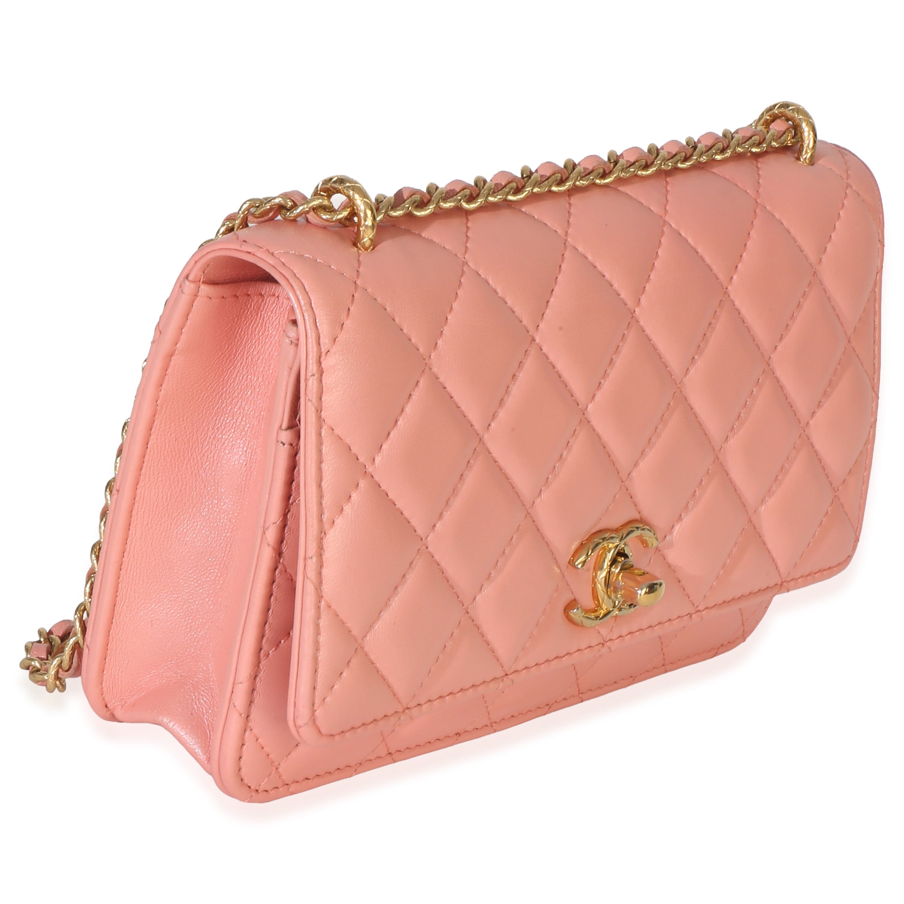 Iridescent Pink Quilted Lambskin CC Wallet On Chain