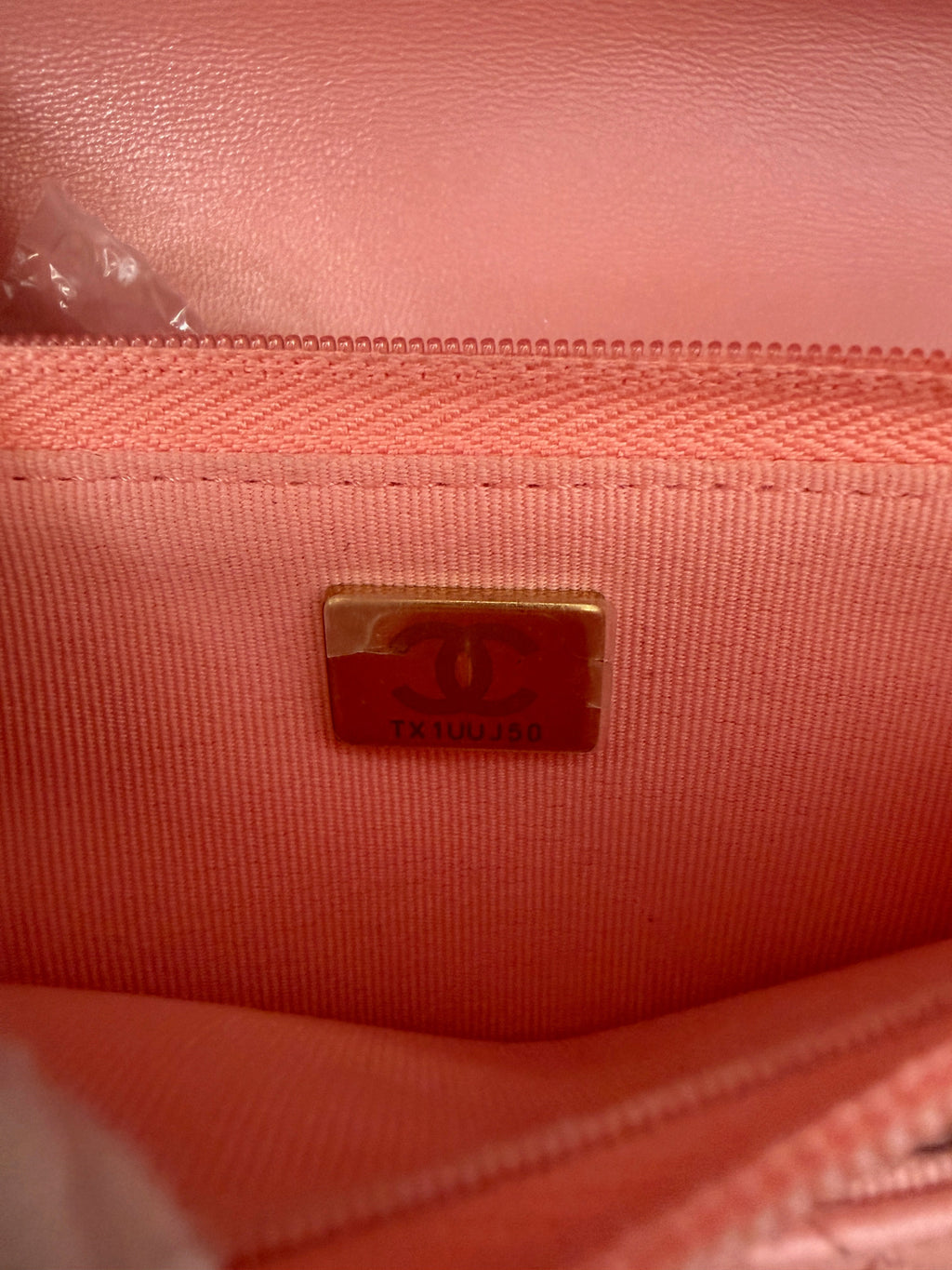 Iridescent Pink Quilted Lambskin CC Wallet On Chain