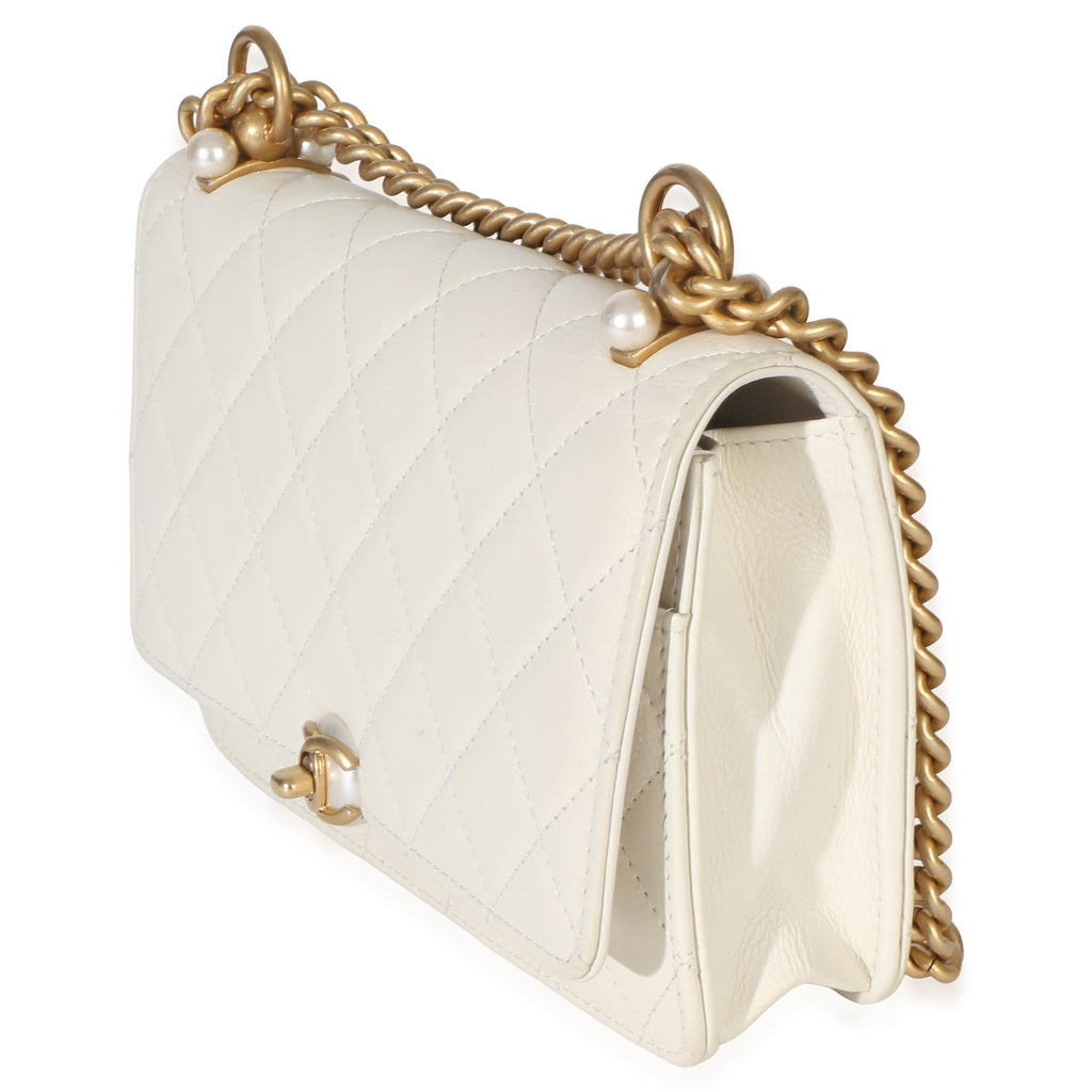 White Quilted Calfskin Pearl CC Wallet On Chain