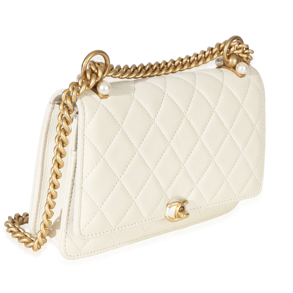 White Quilted Calfskin Pearl CC Wallet On Chain