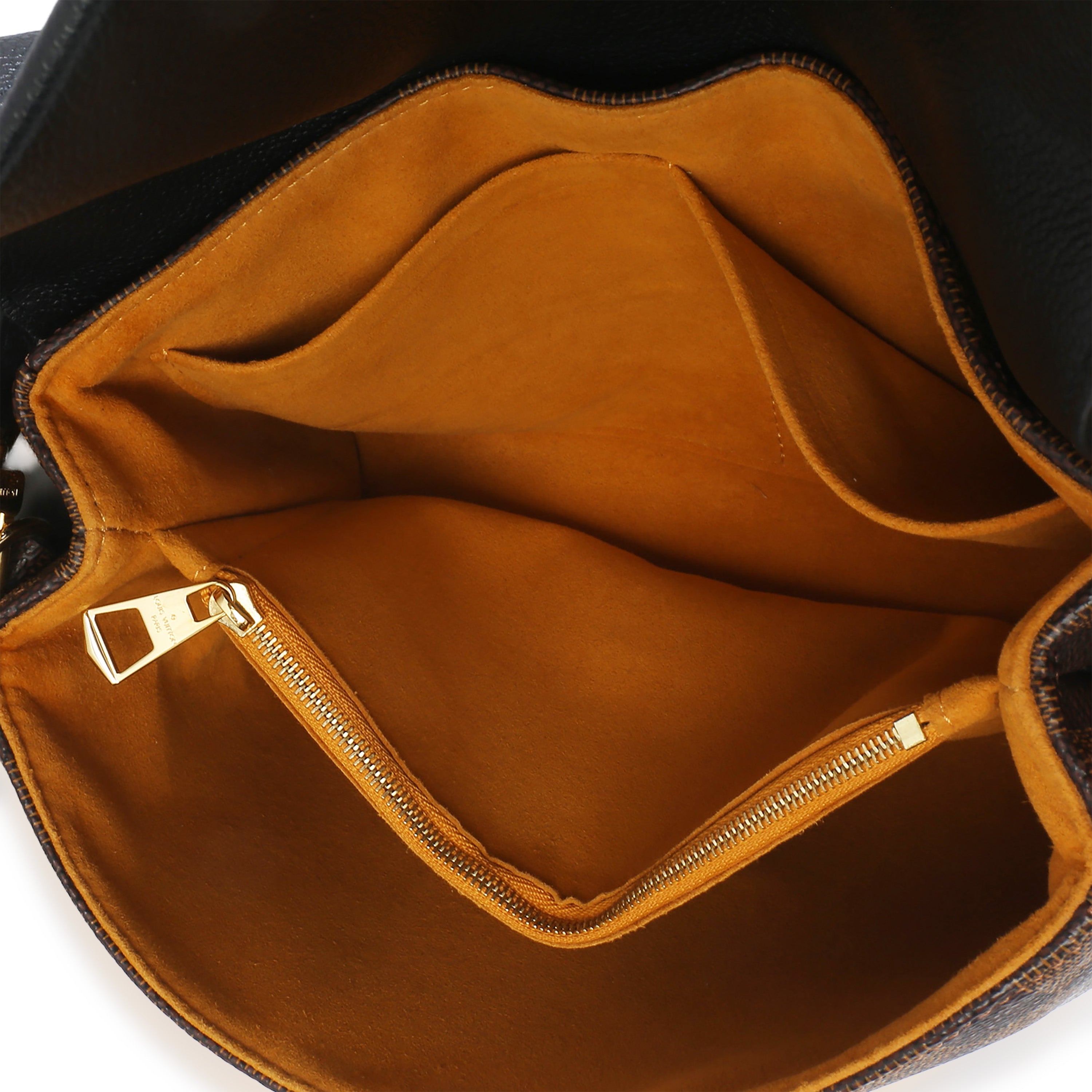 Black Damier Ebene Canvas Clapton PM