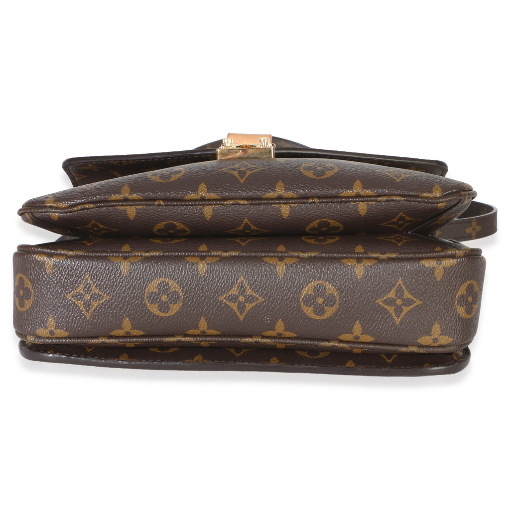 Monogram Canvas Pochette Metis