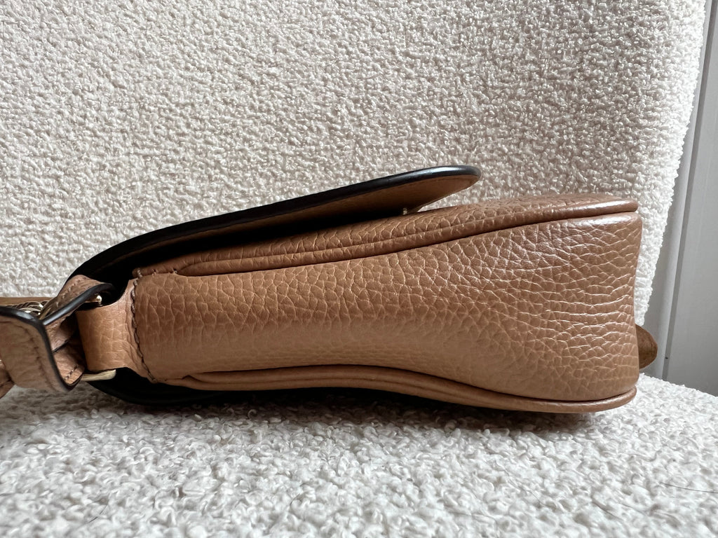 Gucci Beige Soho Chain Crossbody Flap Bag