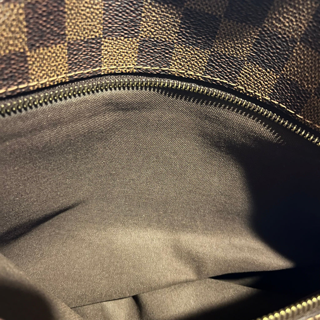 LOUIS VUITTON District Damier Ebene Canvas Messenger Crossbody Bag