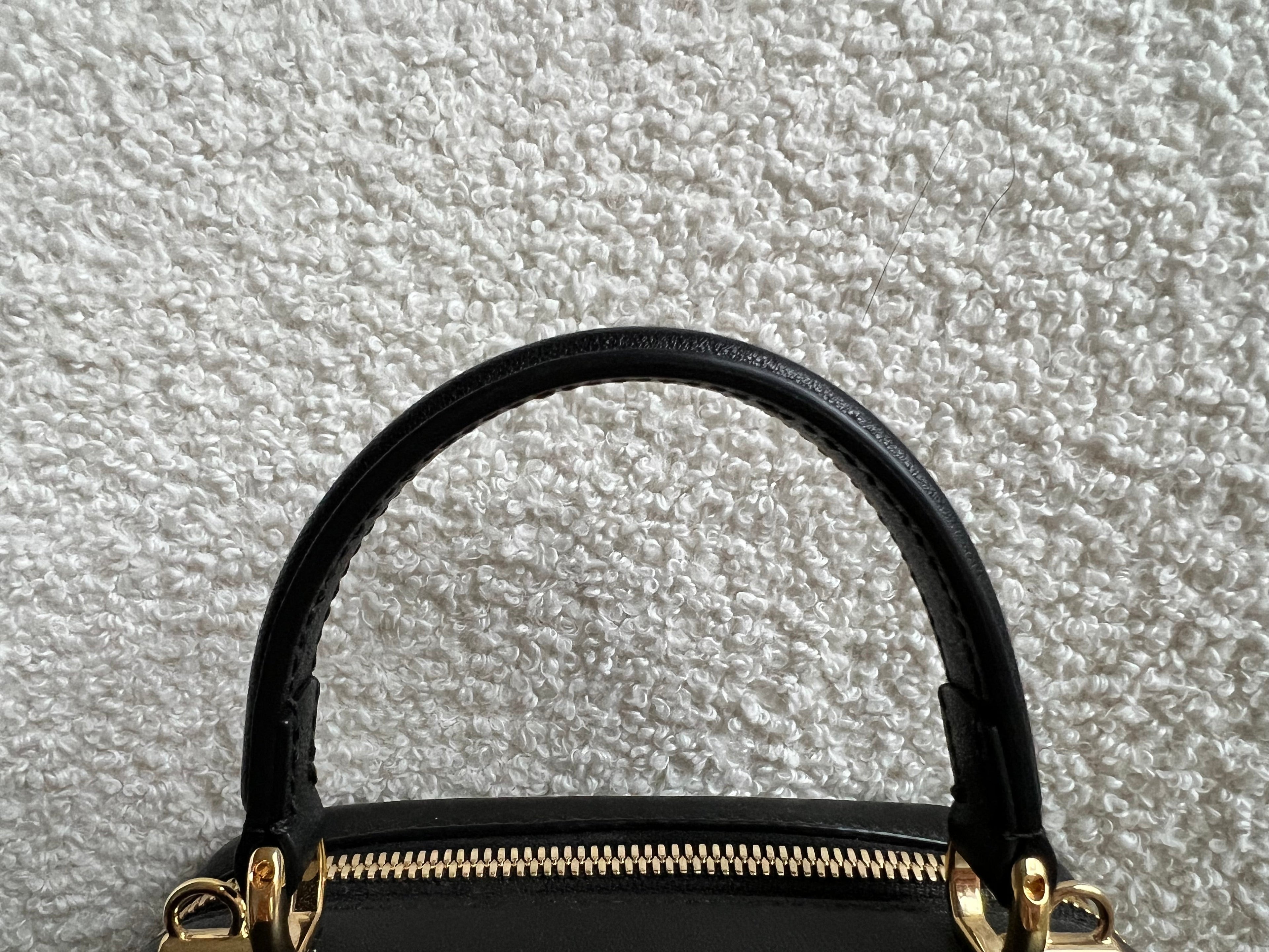 Gucci Black Small Top Handle Blondie Shoulder Bag (RRP £1870)