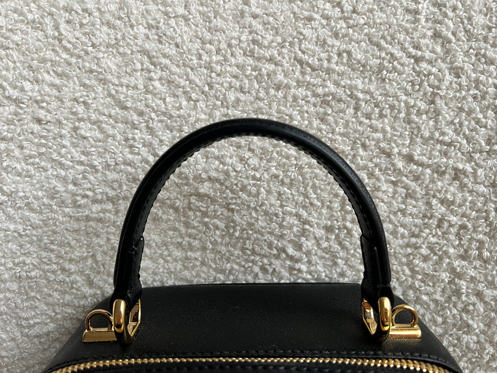 Gucci Black Small Top Handle Blondie Shoulder Bag (RRP £1870)