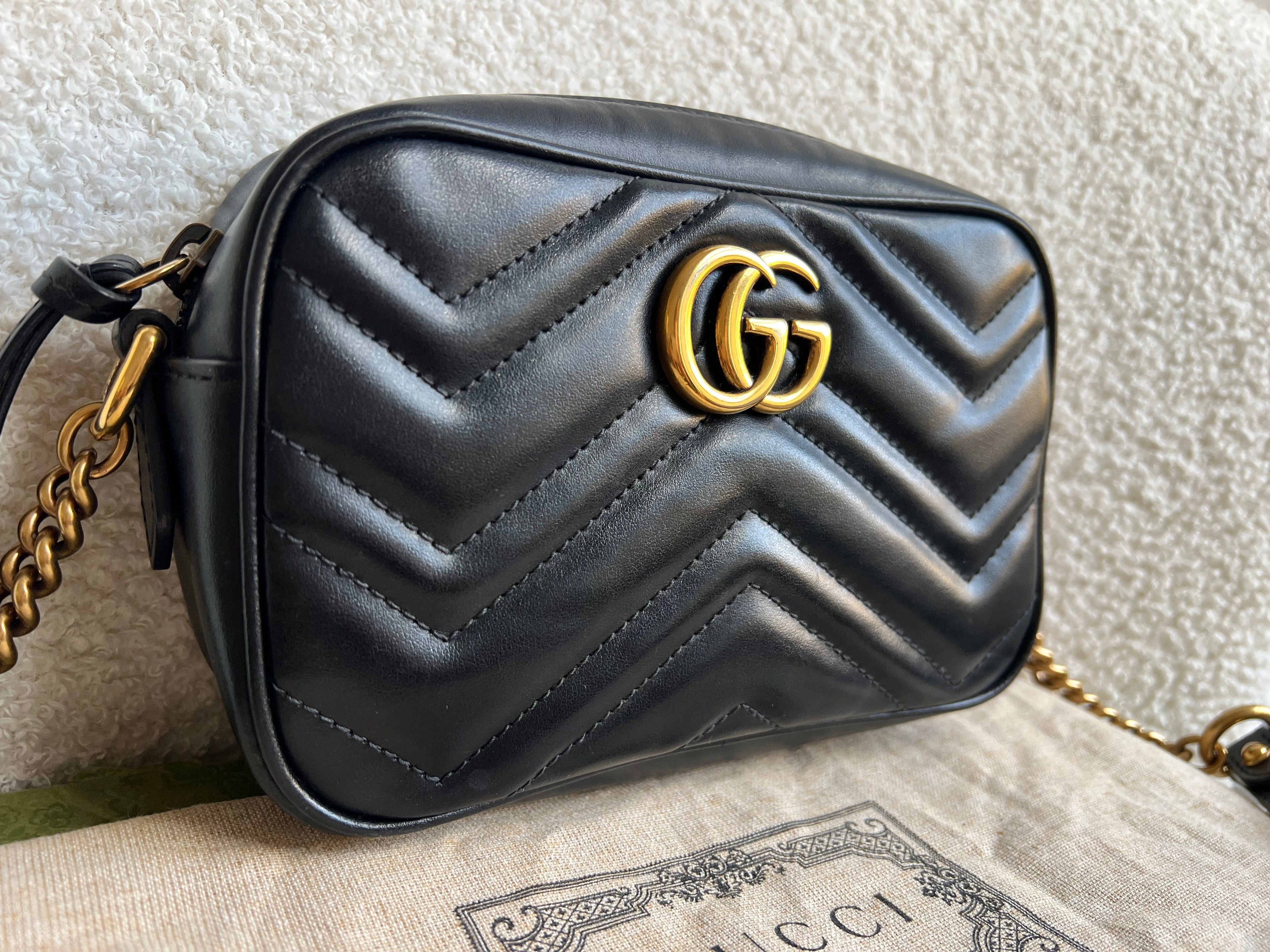 Gucci GG Black Marmont Mini Shoulder Bag (RRP £1,360)