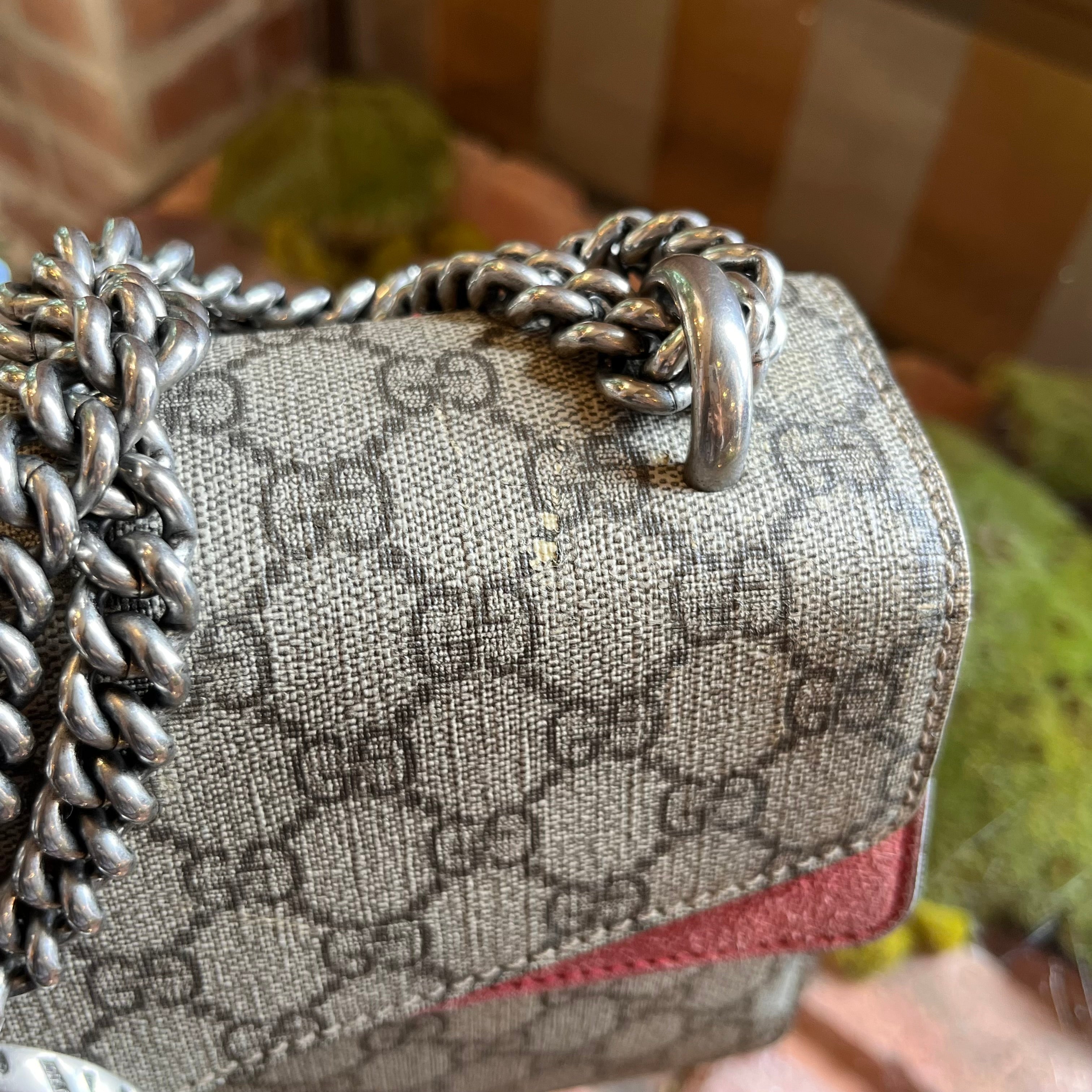 GUCCI Dionysus Medium GG Supreme Monogram Red Shoulder Bag
