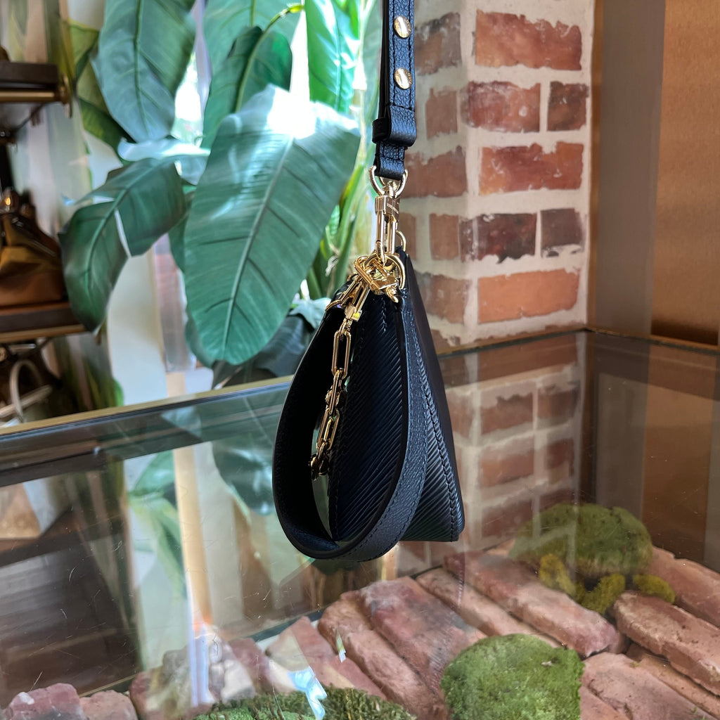 LOUIS VUITTON Marellini LV x TM Epi Monogram Multicolor Shoulder Bag