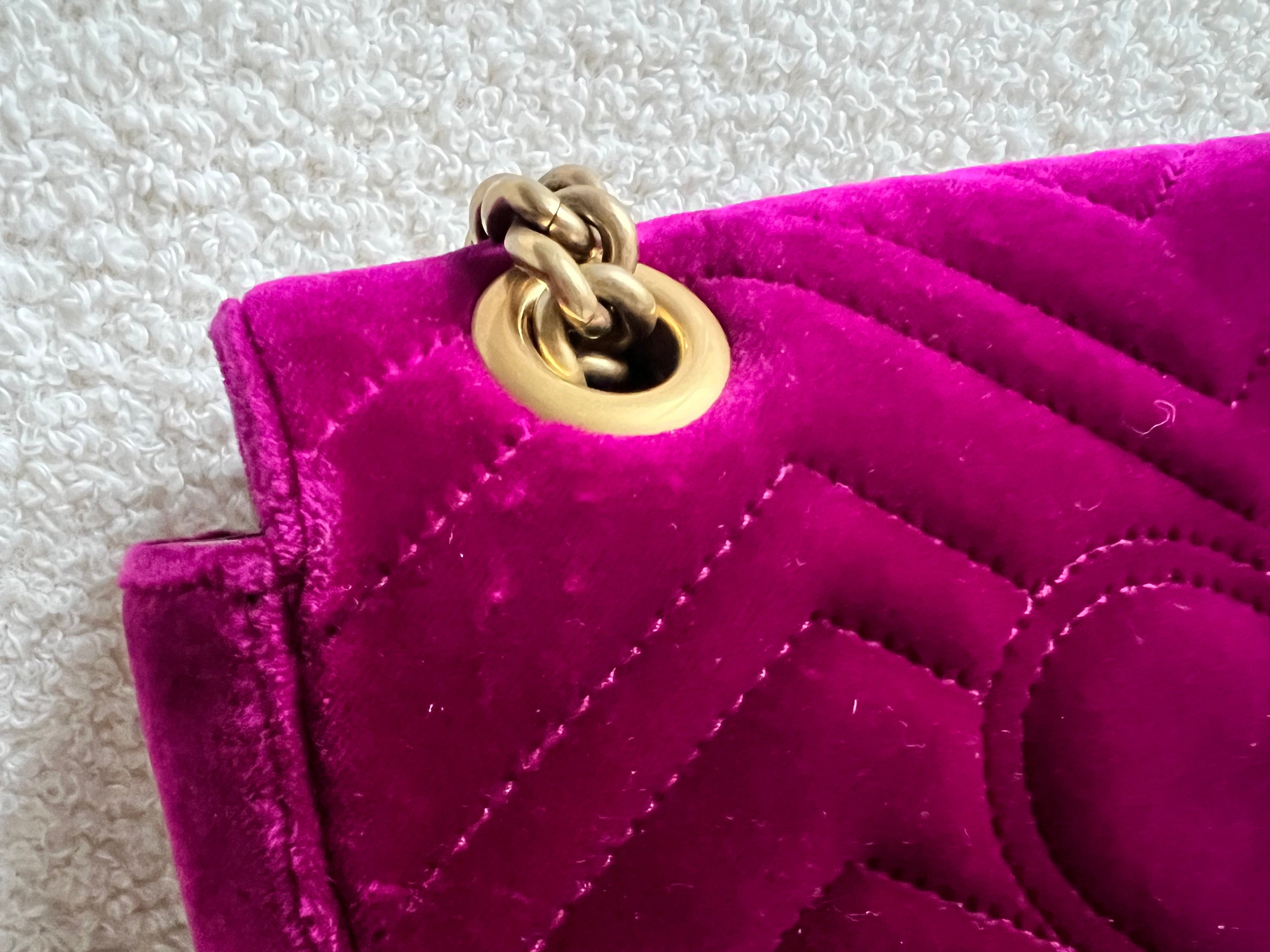 Gucci GG Mini Fuchsia Velvet Marmont Mini Shoulder Bag (RRP £1295)