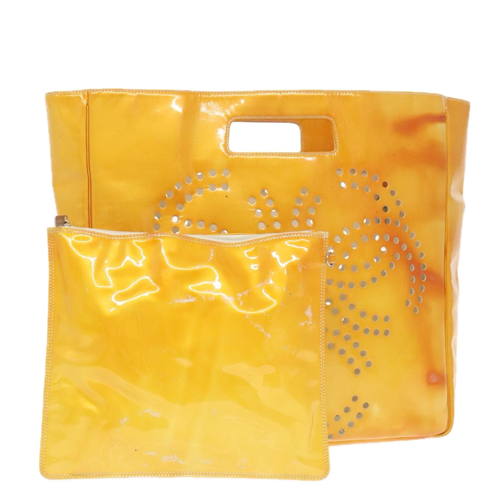Chanel Yellow Patent Leather Handbag (Pre-Owned)