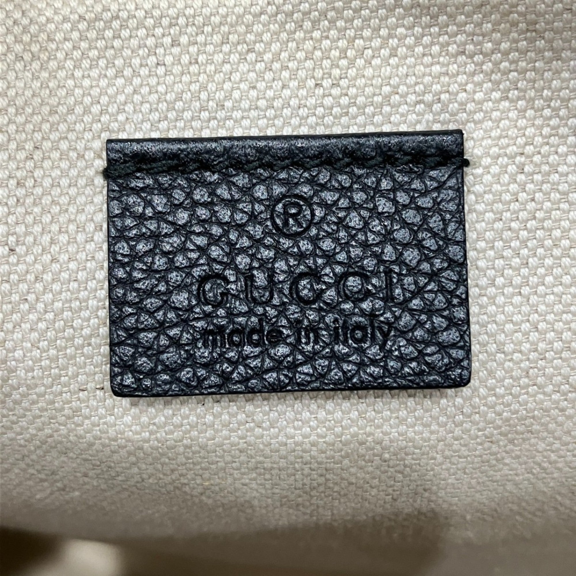 Gucci Black Leather Clutch Bag (Pre-Owned)