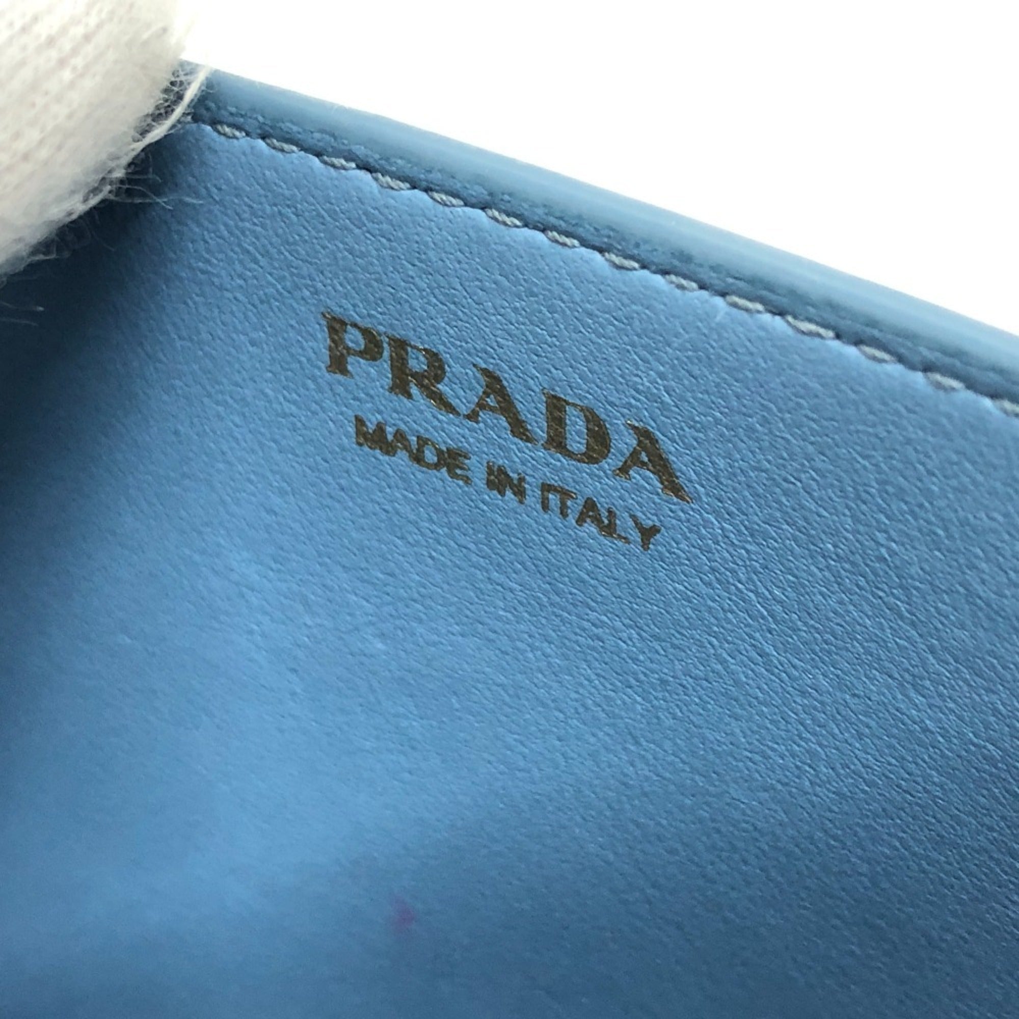 Prada Blue Leather Shoulder Bag (Pre-Owned)