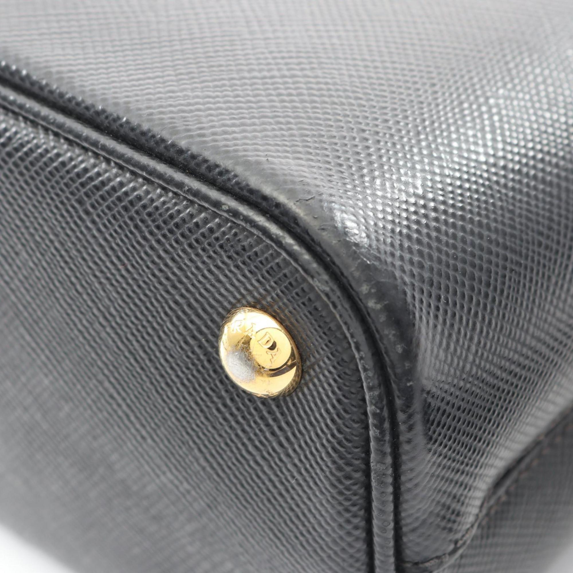 Prada Saffiano Black Leather Handbag (Pre-Owned)