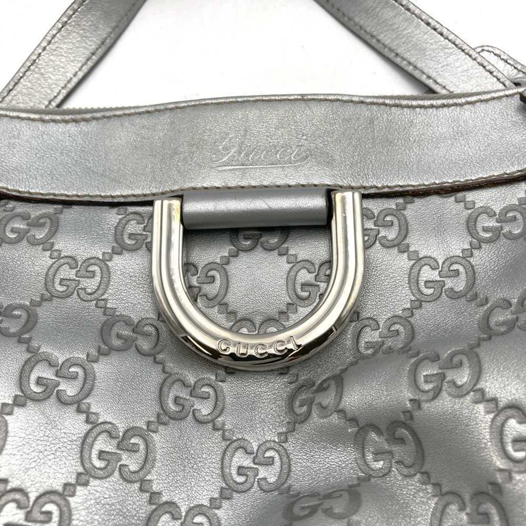 Gucci Abbey Silver Leather Shoulder Bag (Pre-Owned)