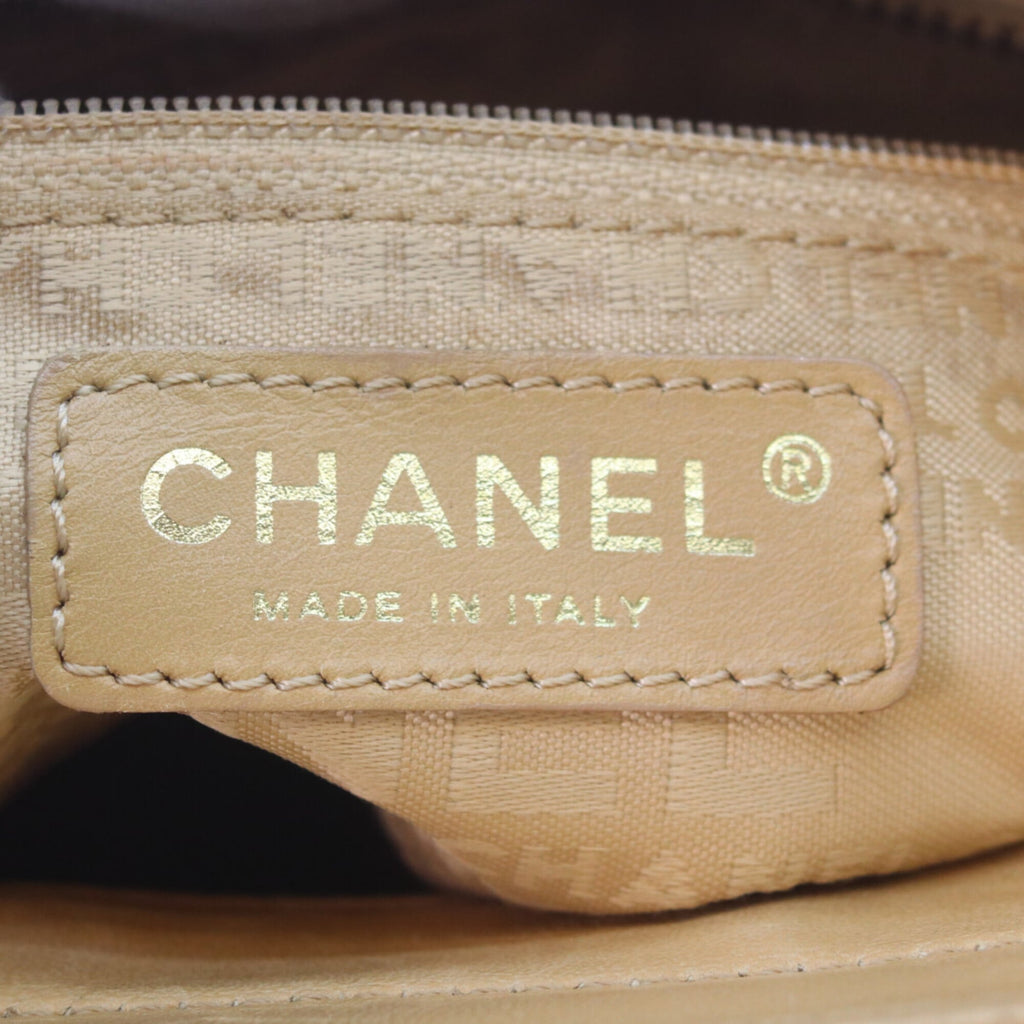 Chanel Chocolate Bar Beige Leather Handbag (Pre-Owned)