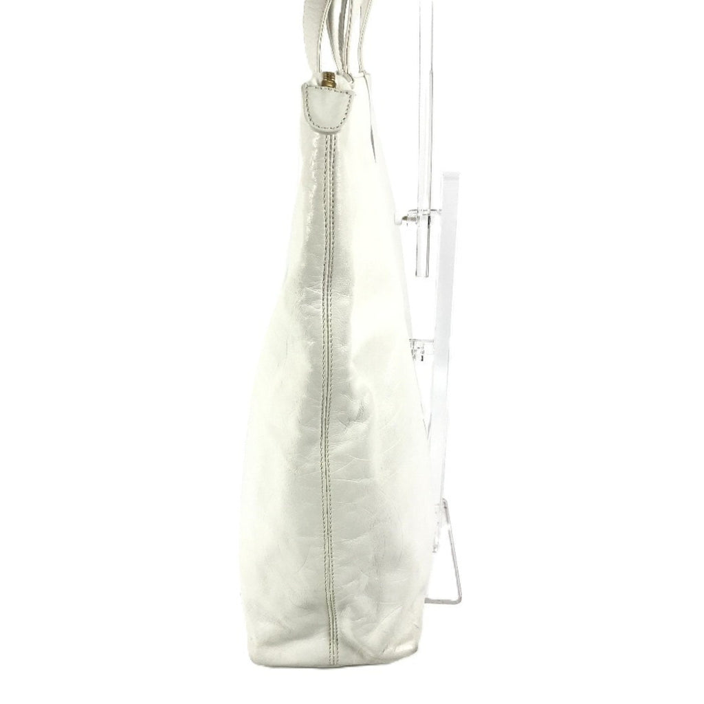 Chanel White Leather Shoulder Bag Tote Bag (Pre-Owned)